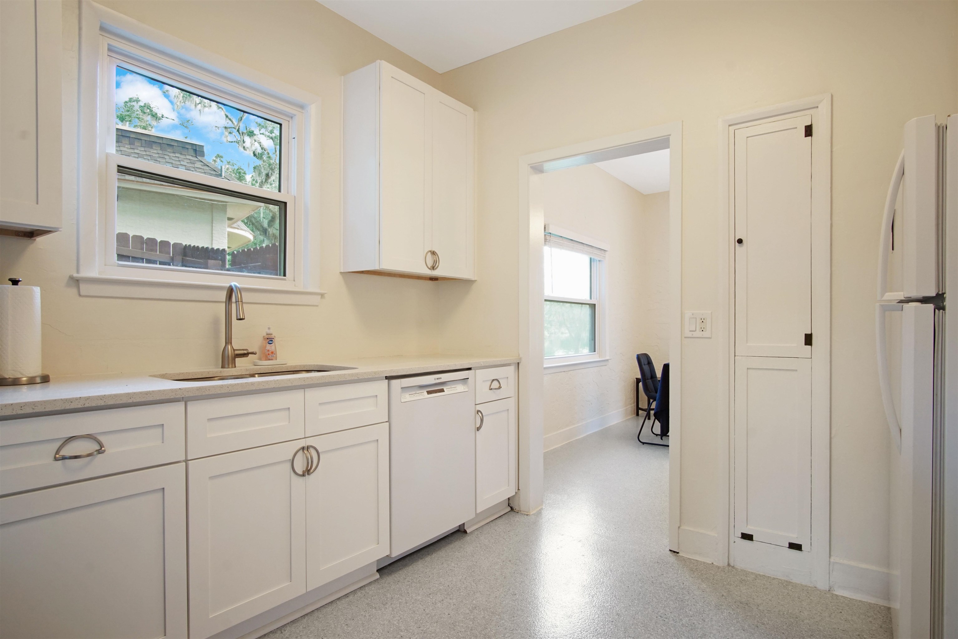 1647 Lake Ella Drive