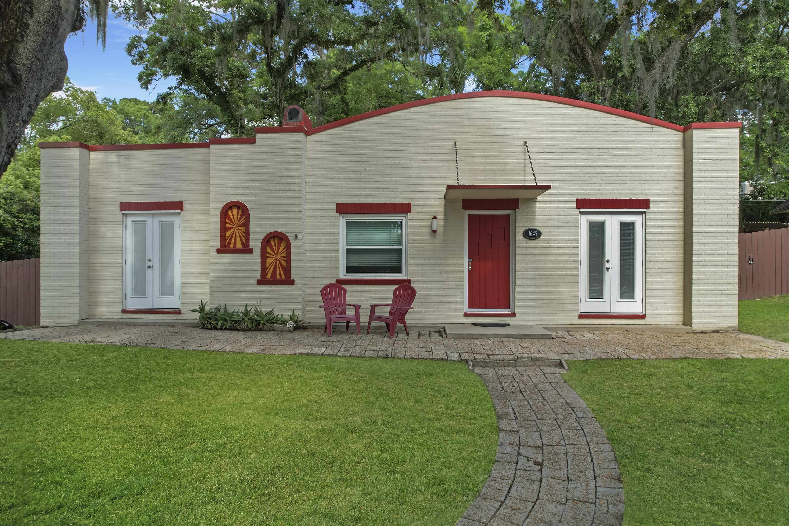1647 Lake Ella Drive
