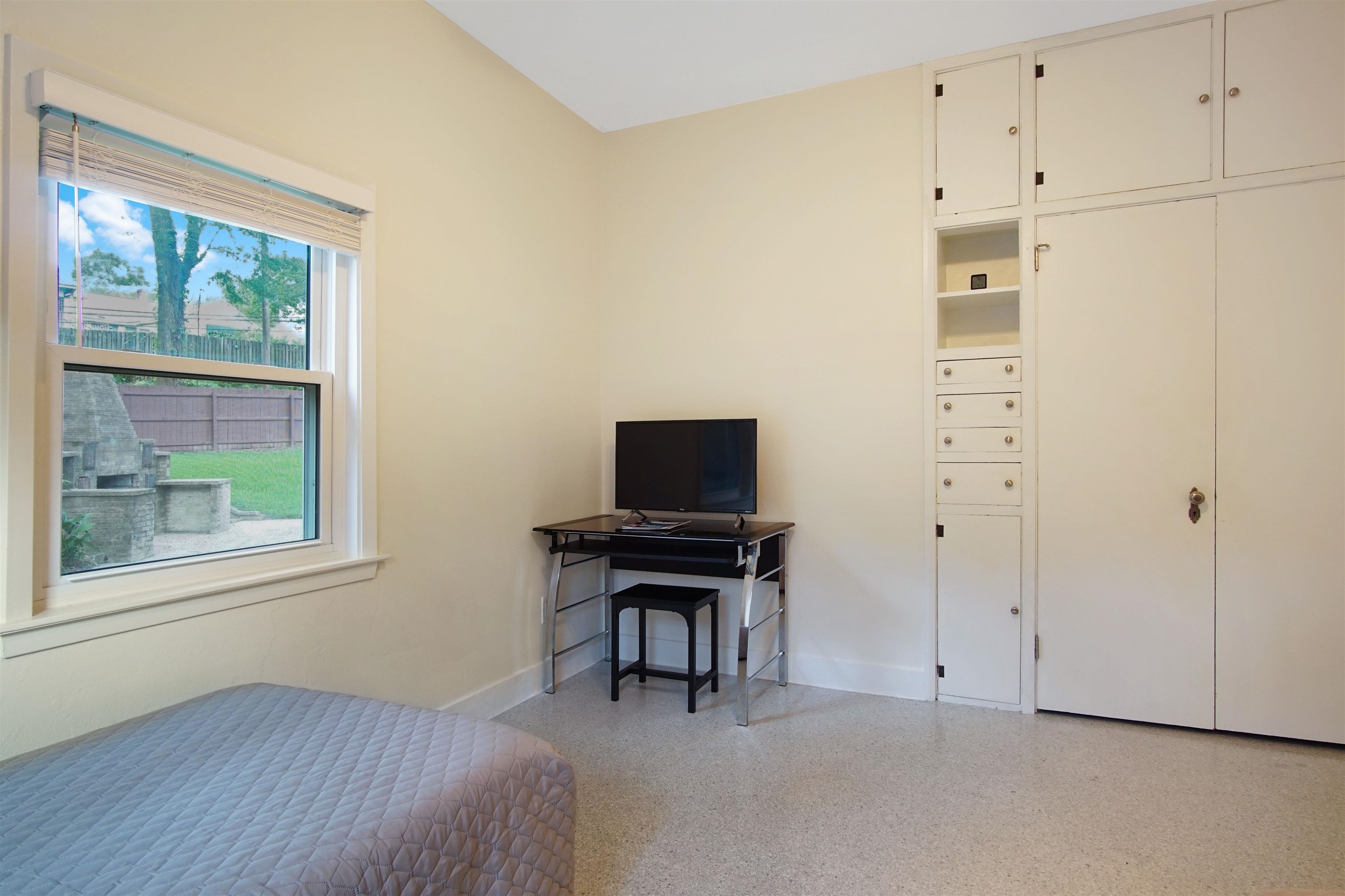 1647 Lake Ella Drive