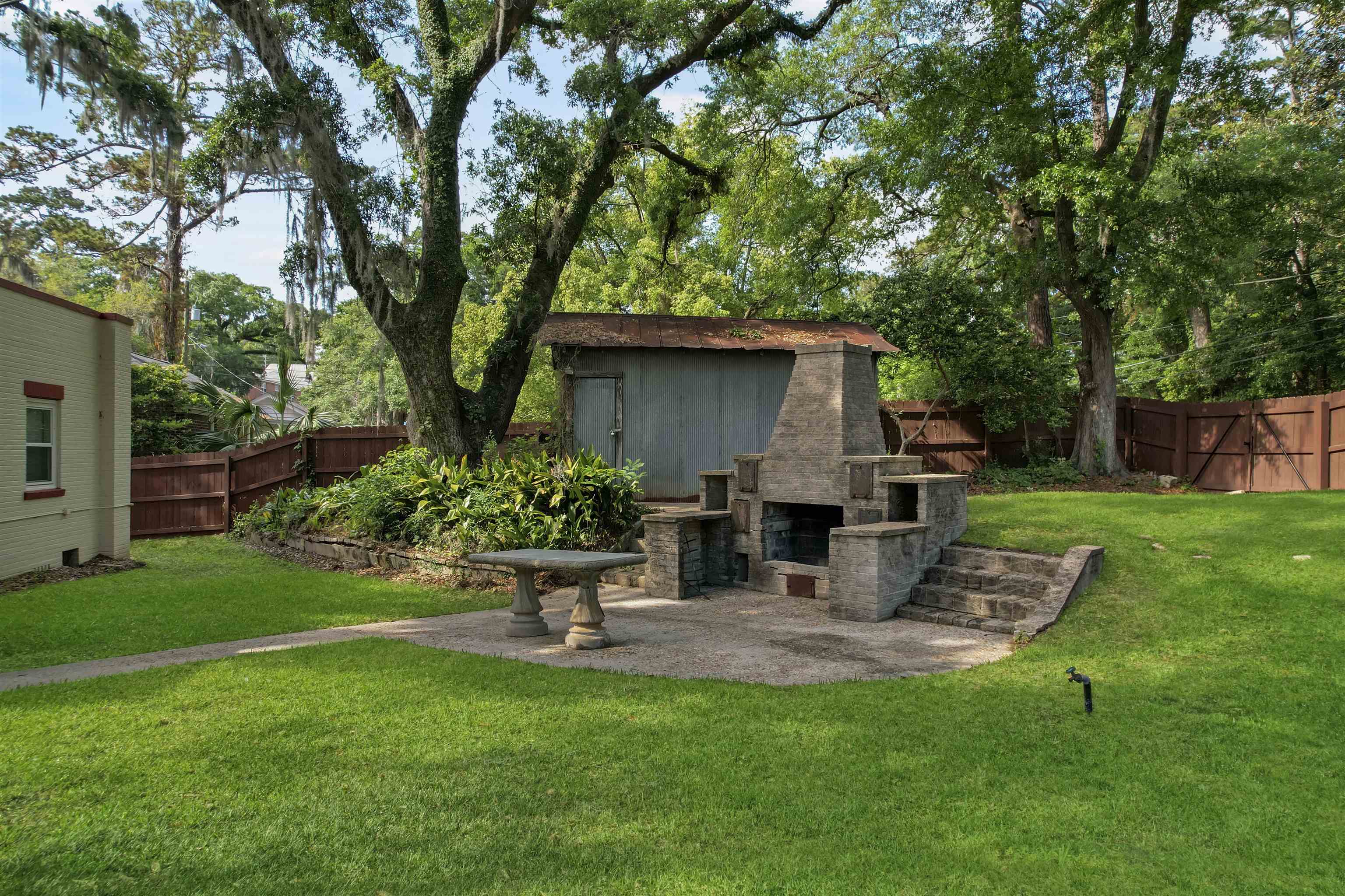 1647 Lake Ella Drive