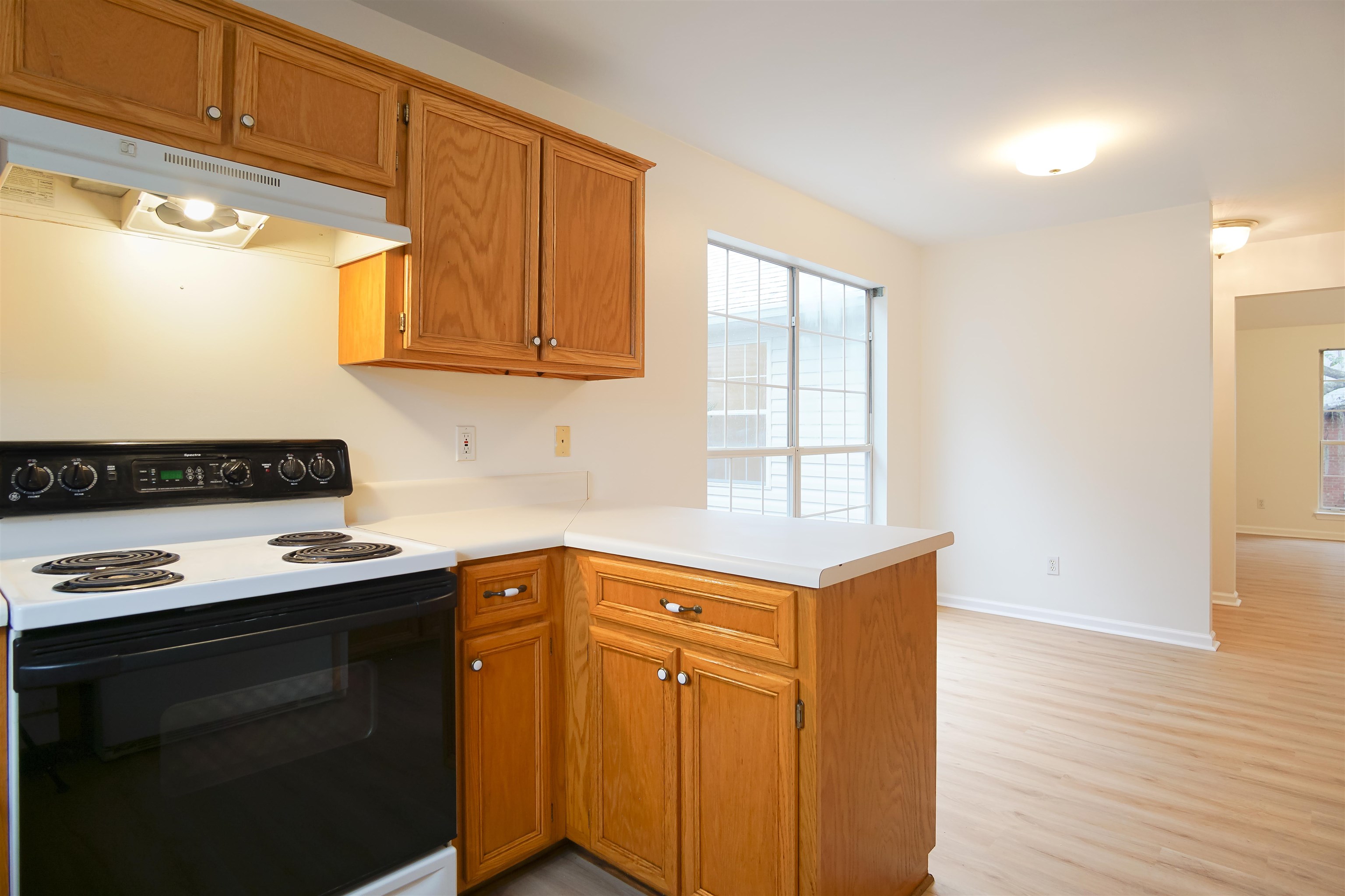 4420 SIESTA Court