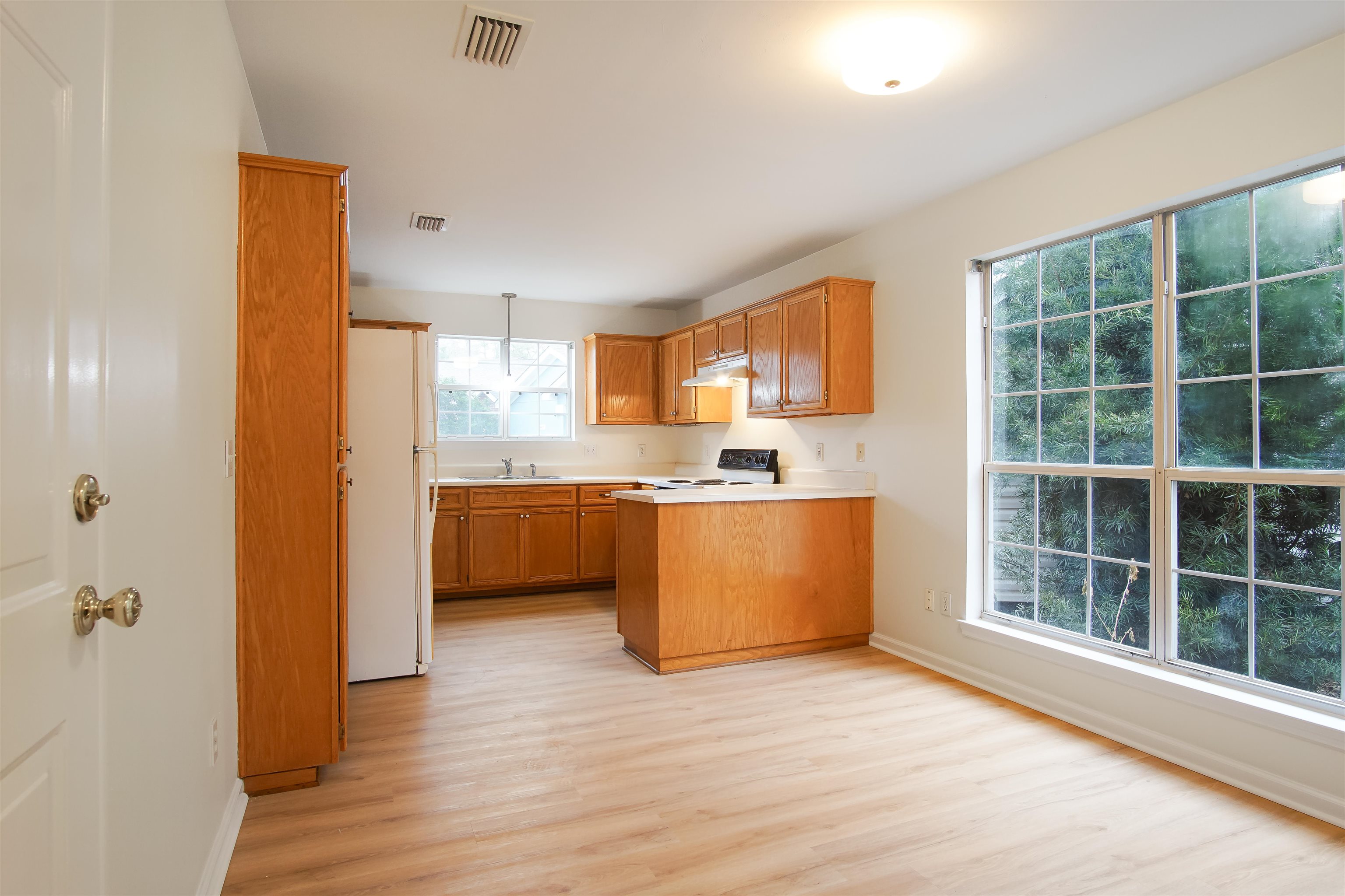 4420 SIESTA Court