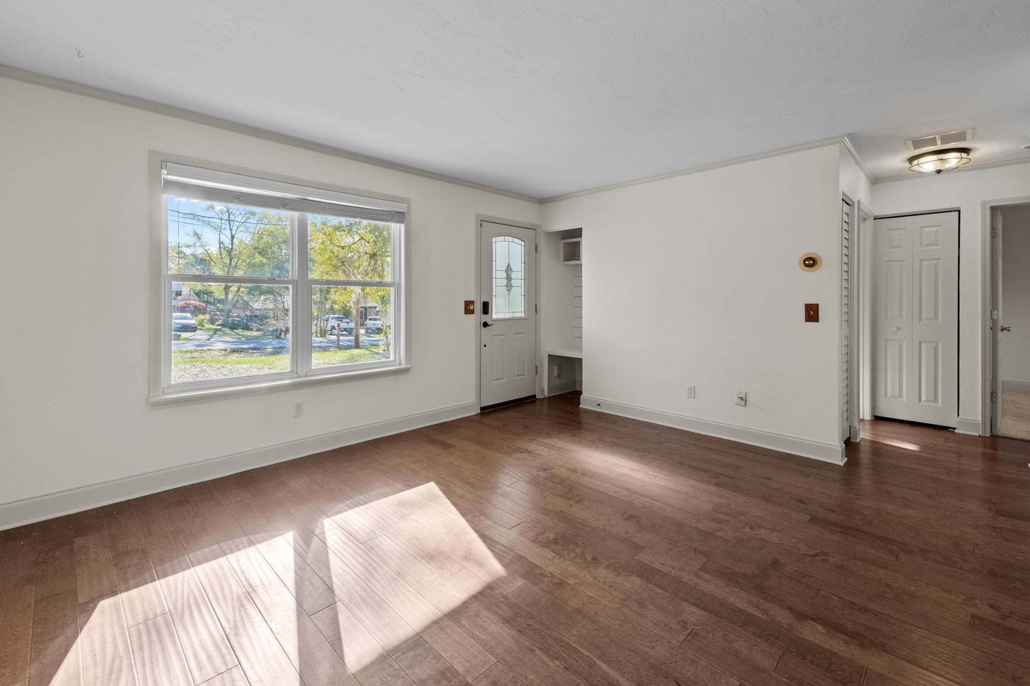 5751 CYPRESS Circle