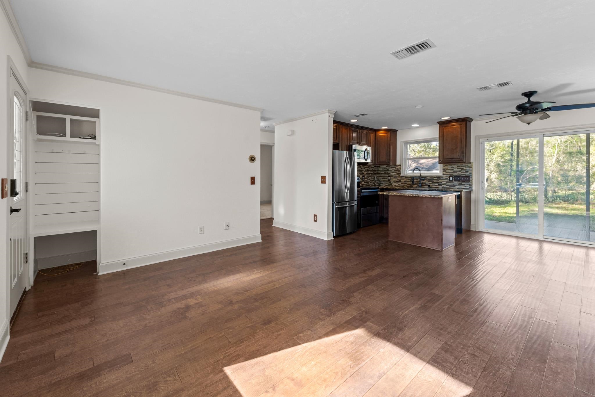 5751 CYPRESS Circle