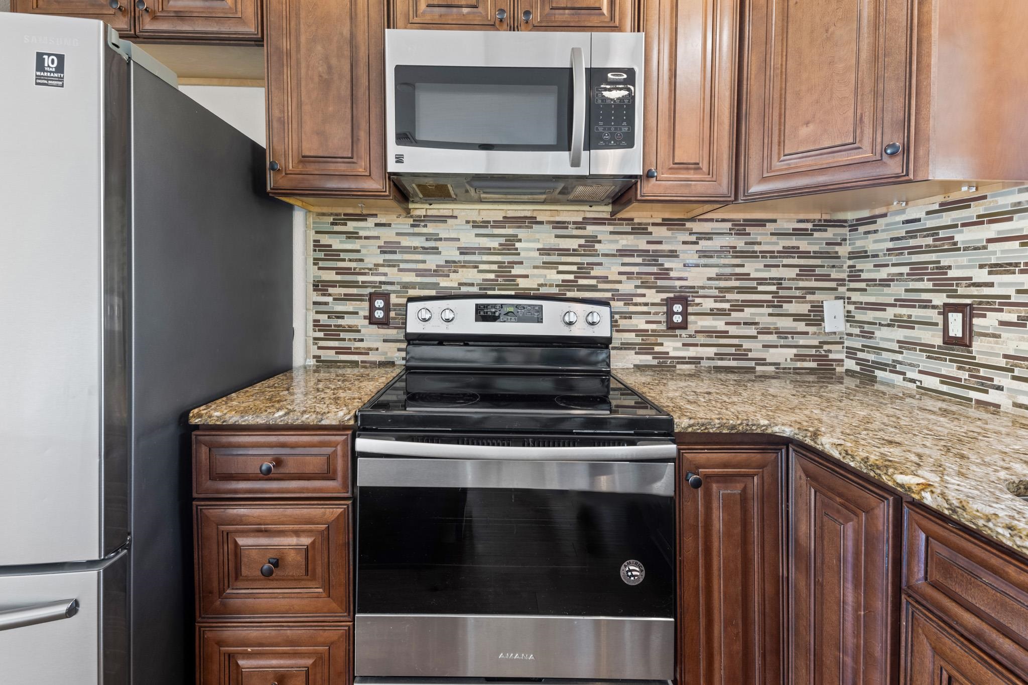 5751 CYPRESS Circle