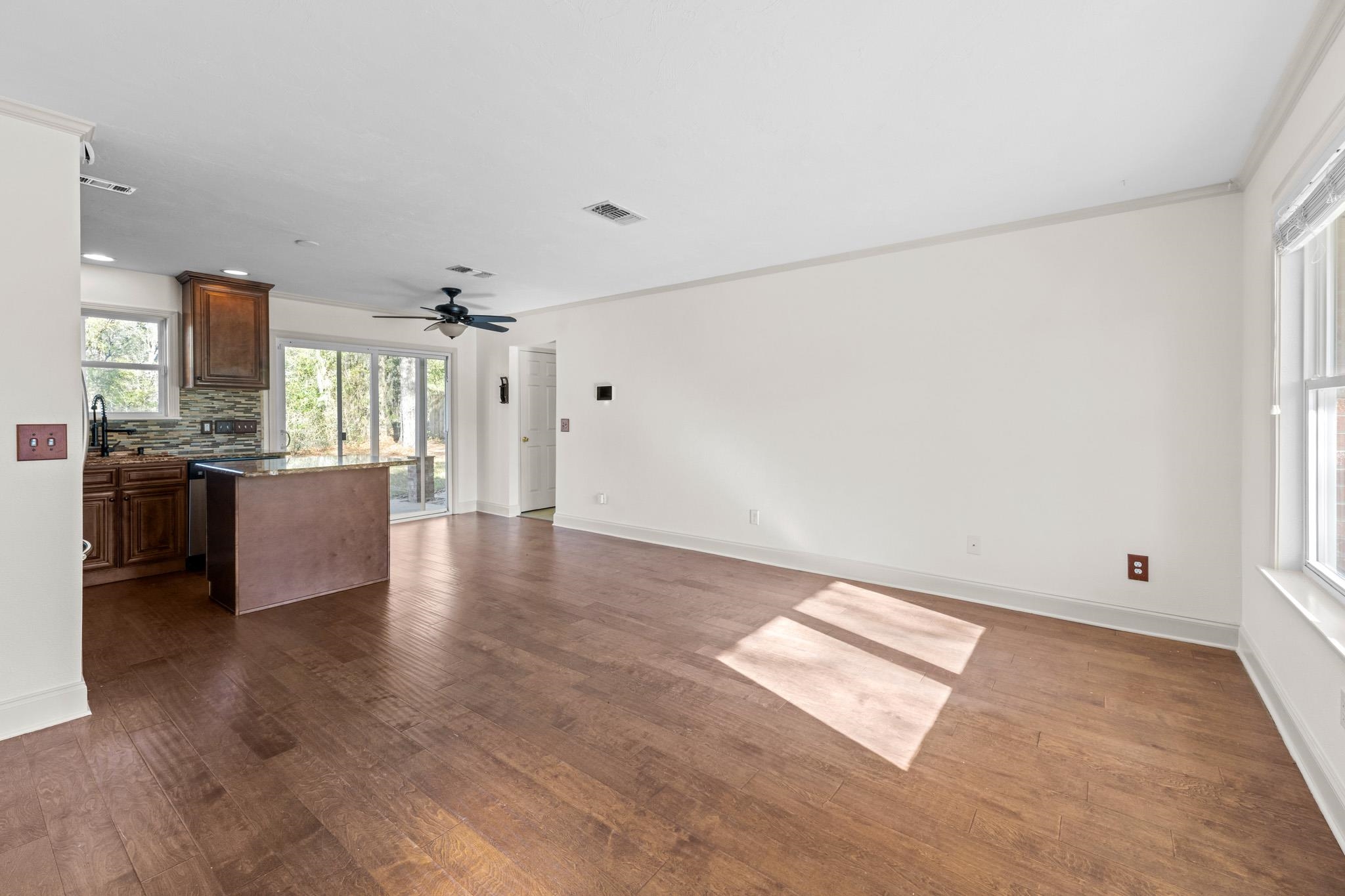 5751 CYPRESS Circle