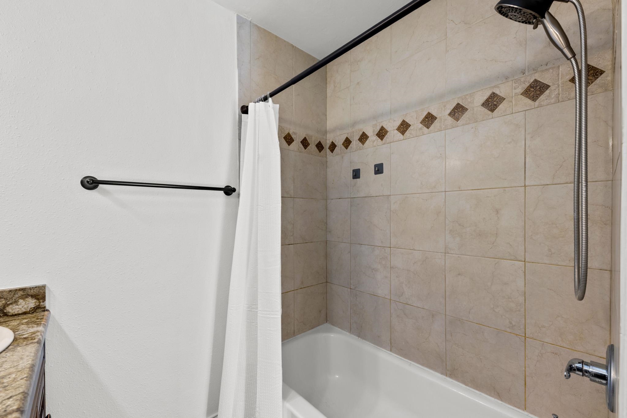 5751 CYPRESS Circle