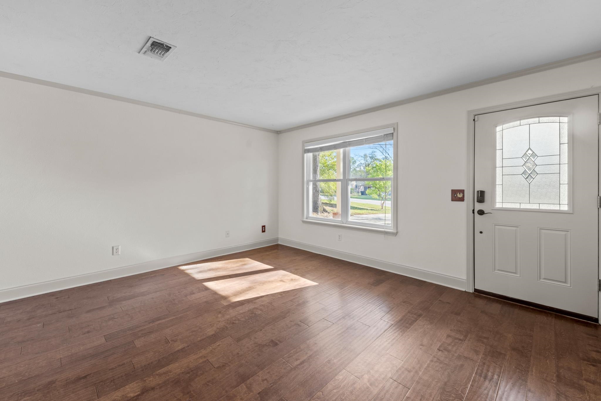 5751 CYPRESS Circle