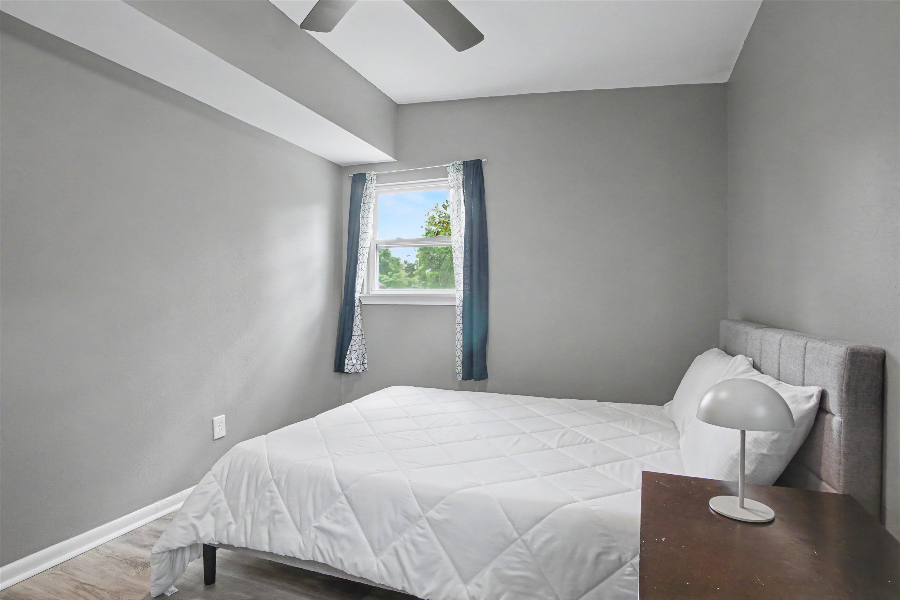 1722 Eisenhower Street