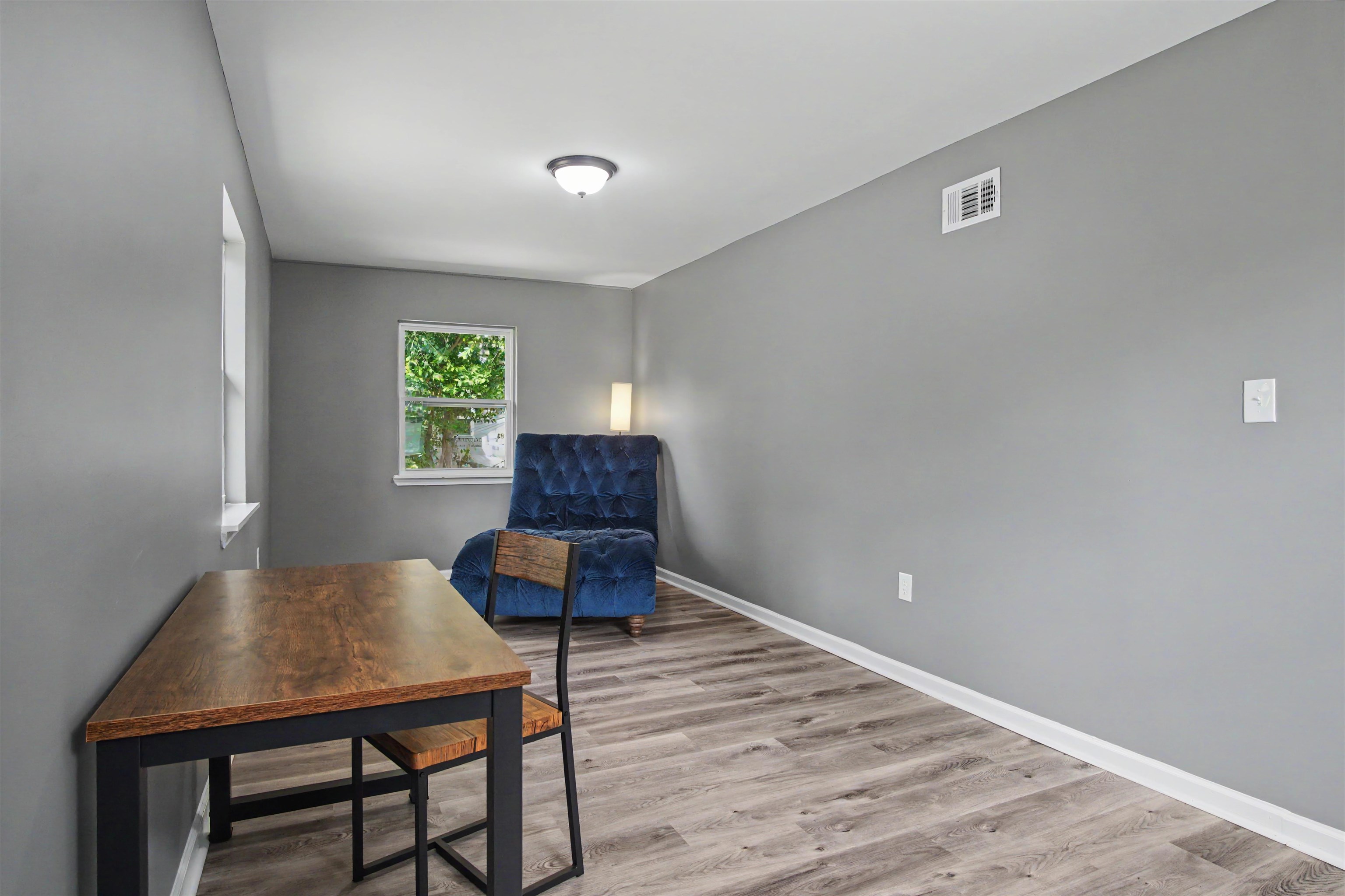 1722 Eisenhower Street