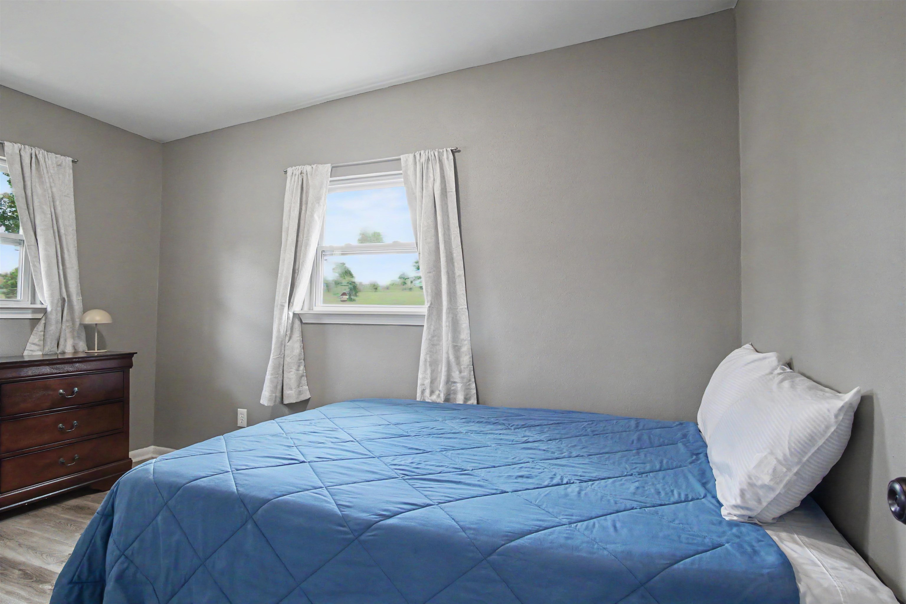 1722 Eisenhower Street