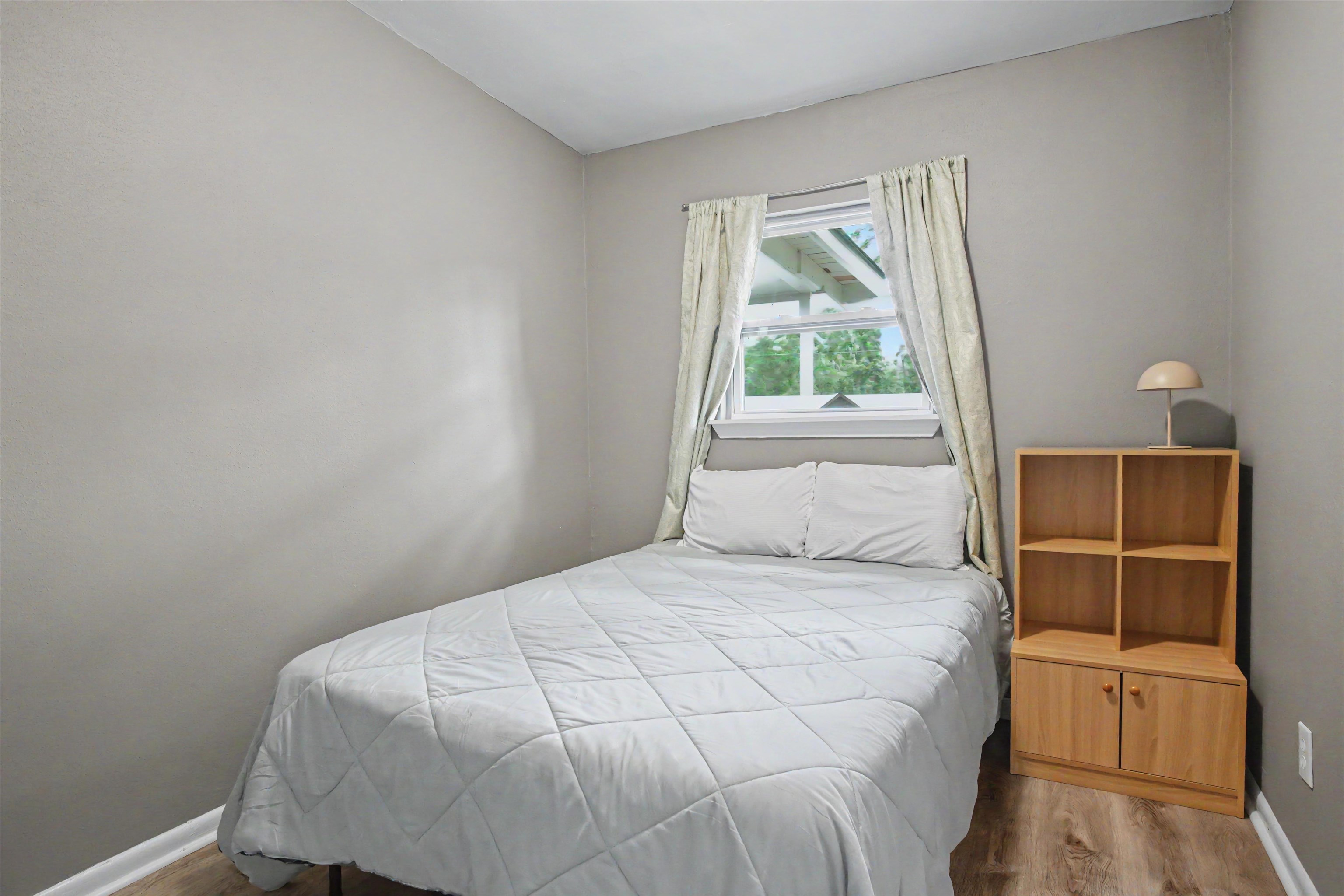 1722 Eisenhower Street