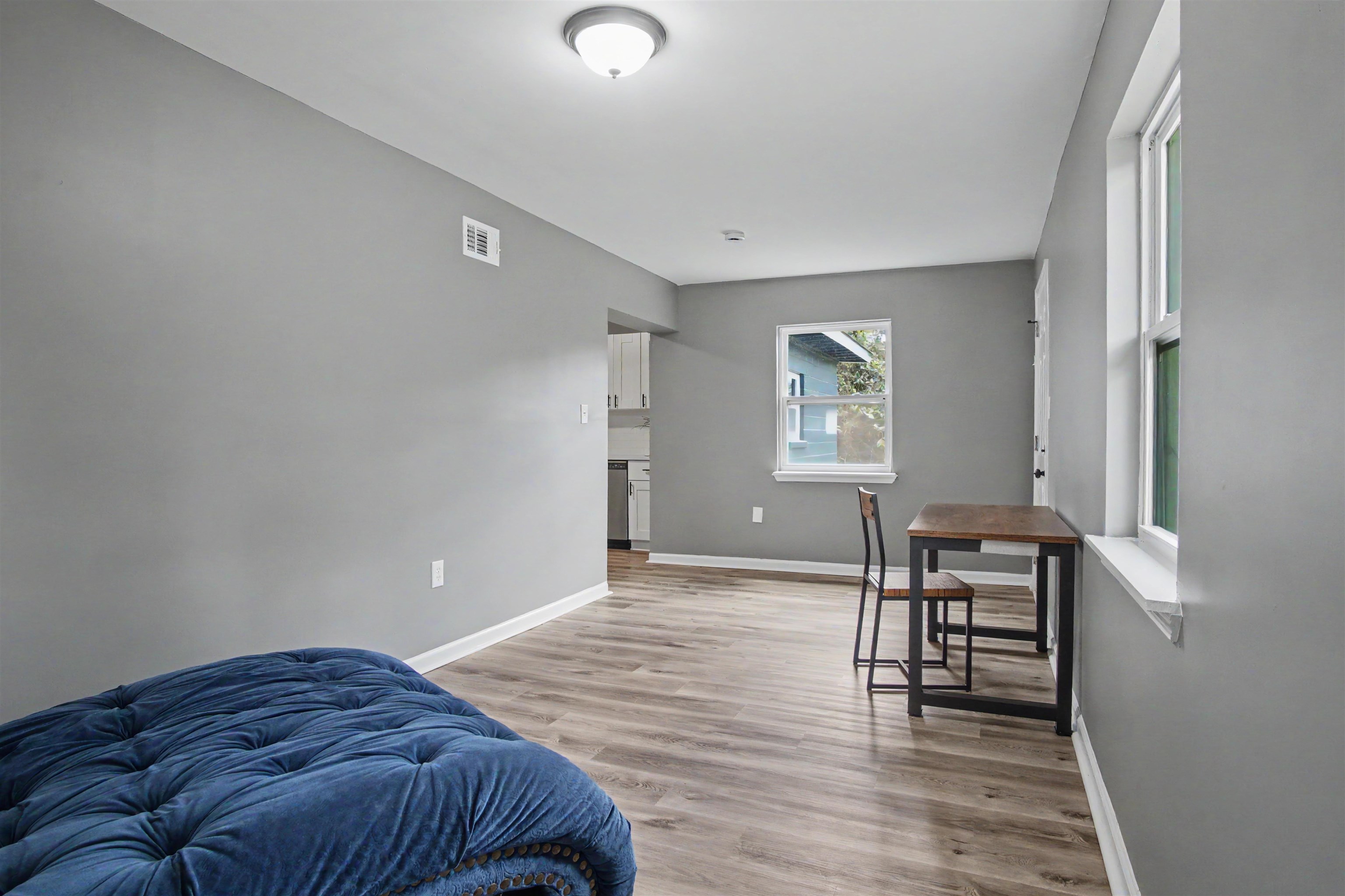 1722 Eisenhower Street