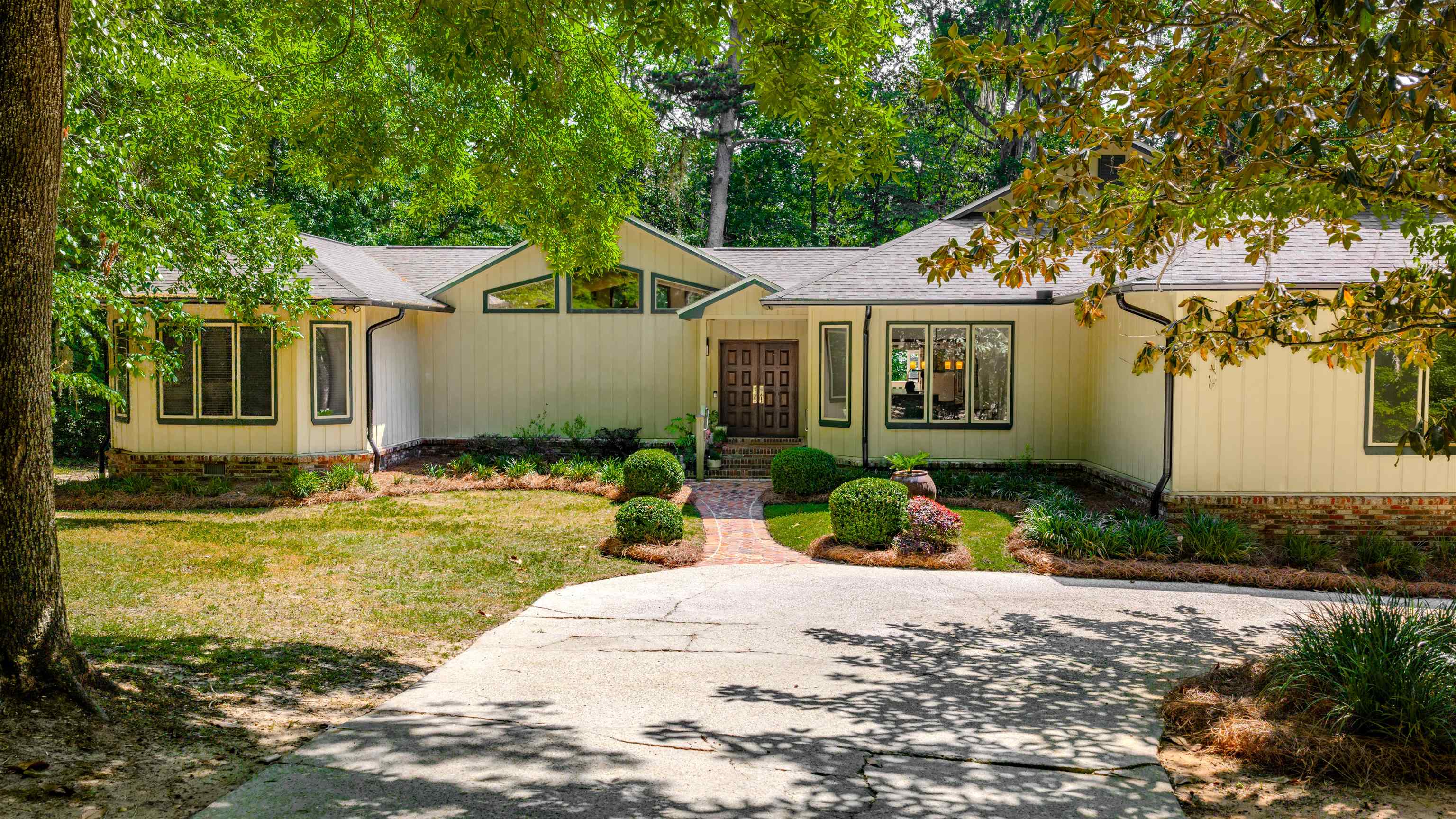 3552 Trillium Court