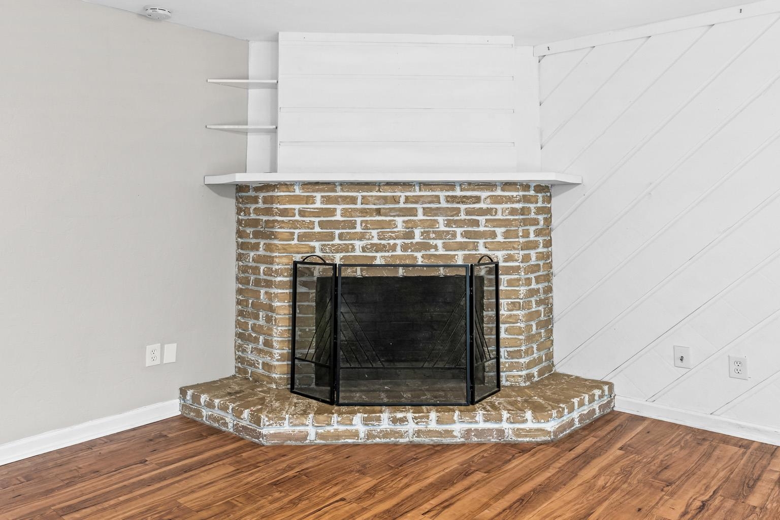 2429 LANRELL Drive