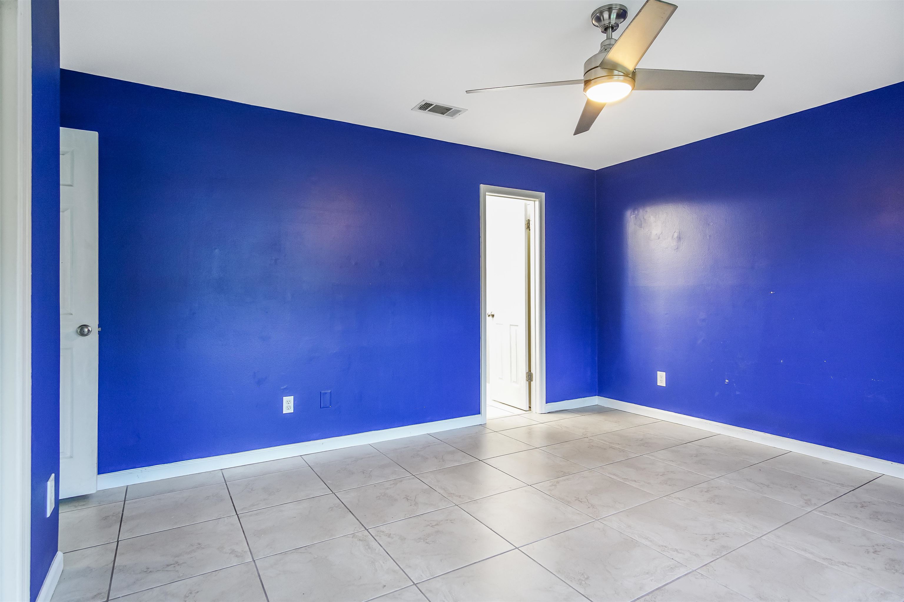 1926 Maryellen Drive