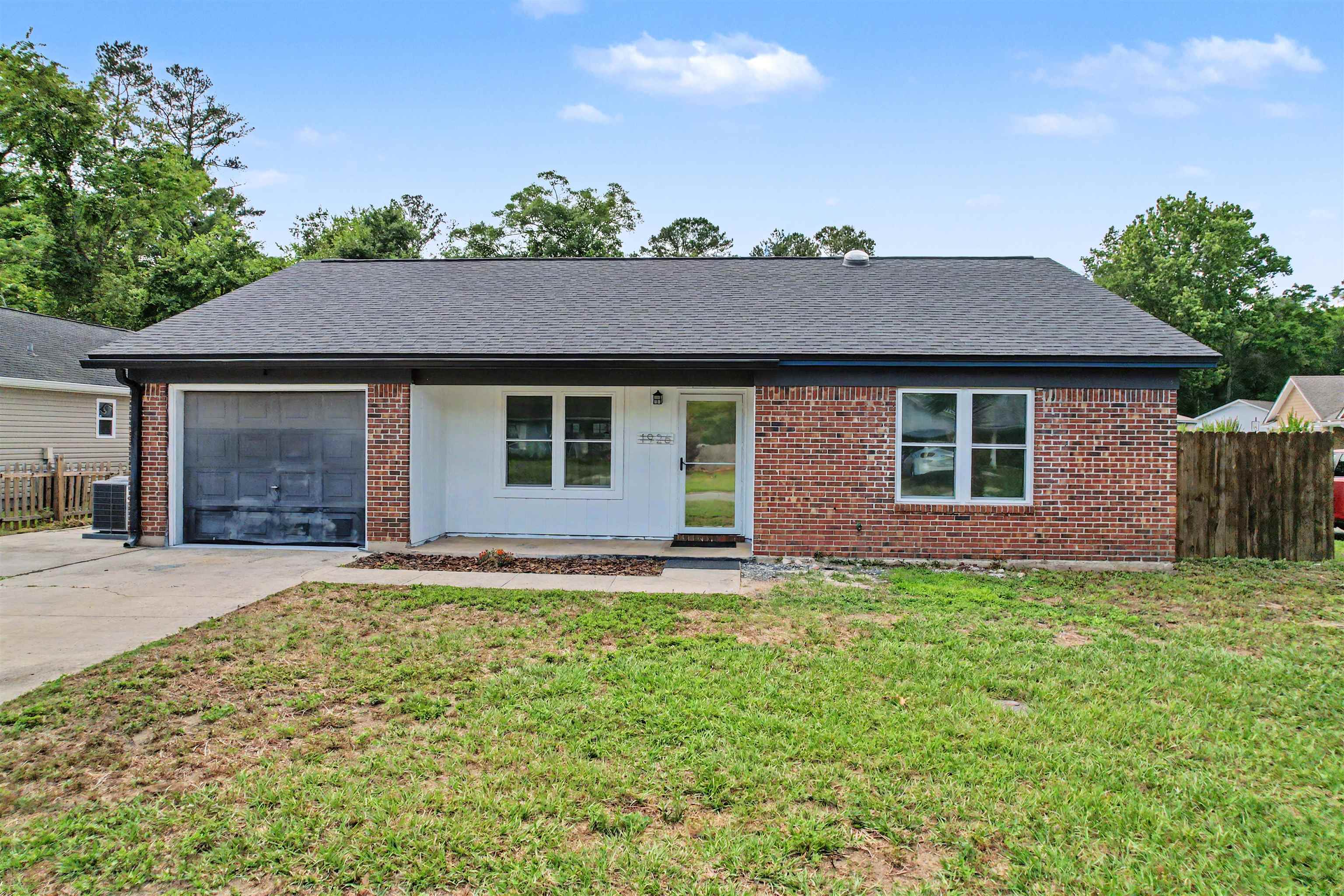 1926 Maryellen Drive