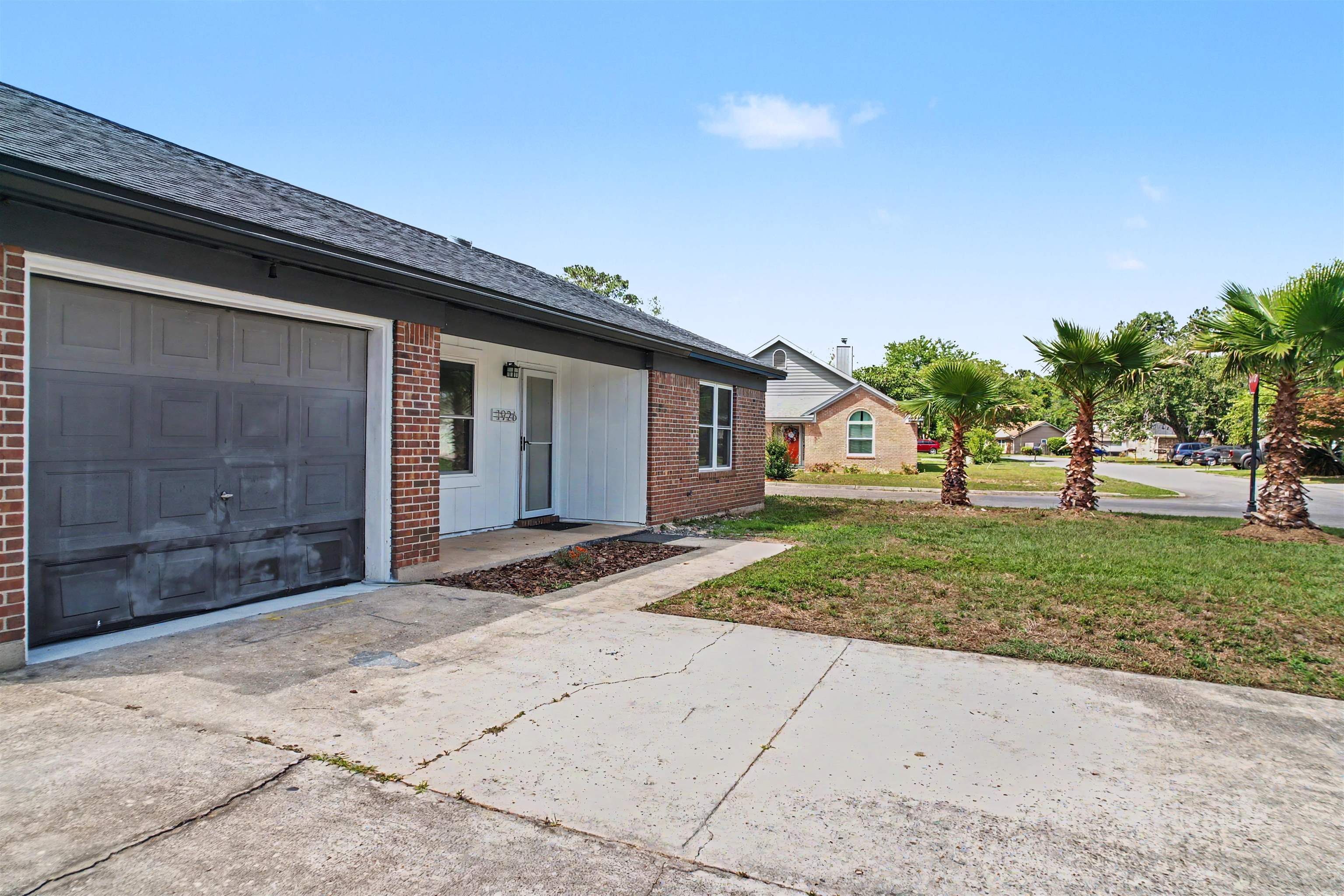 1926 Maryellen Drive