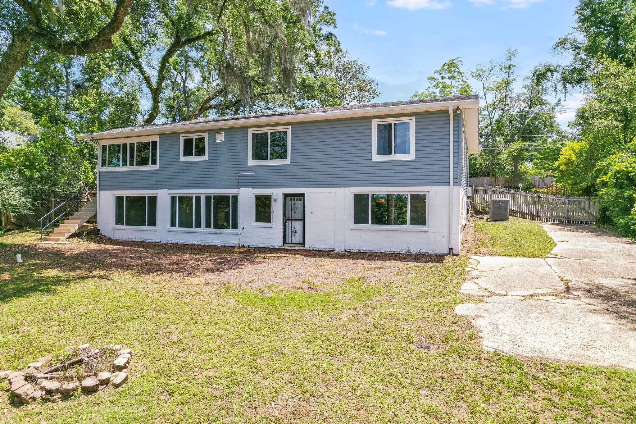 1700 S MERIDIAN Street