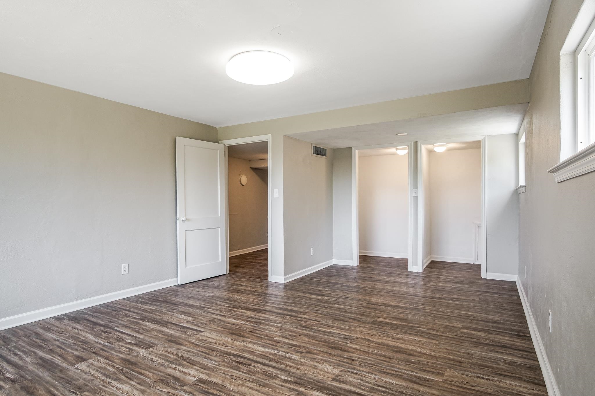 1700 S MERIDIAN Street