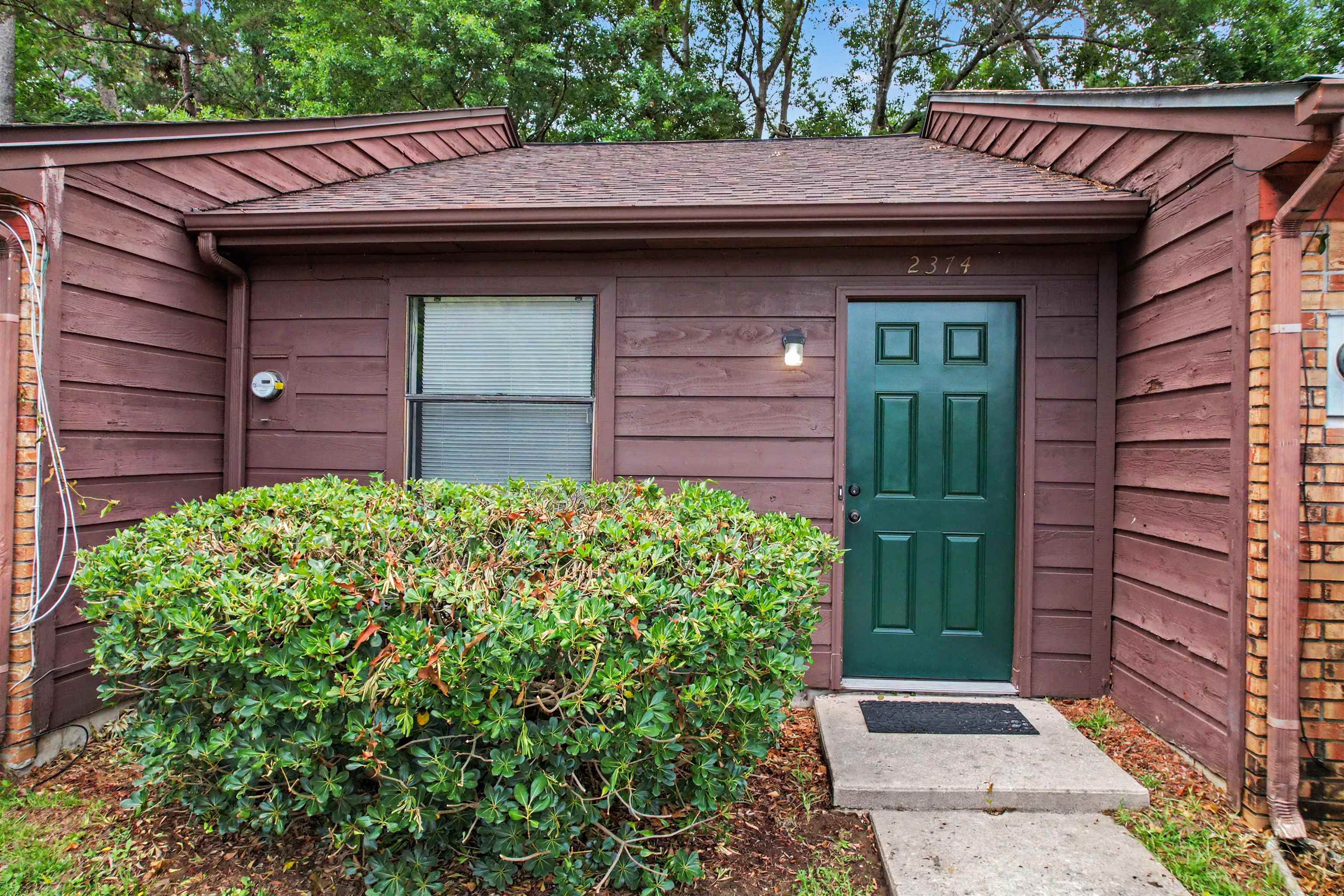 2374 HARTSFIELD Way