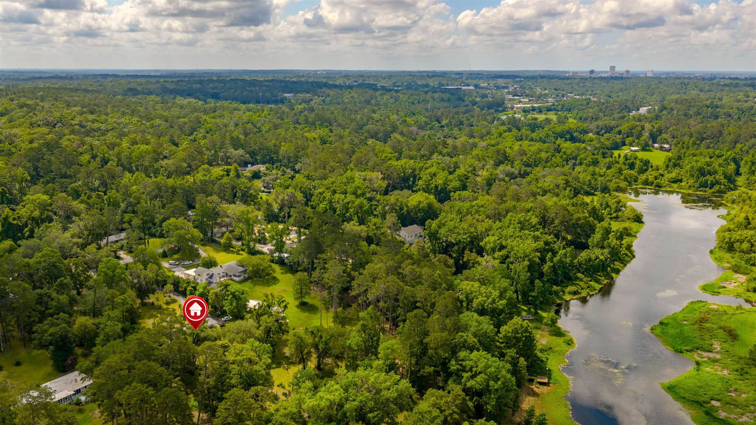 3164 LAKESHORE Drive