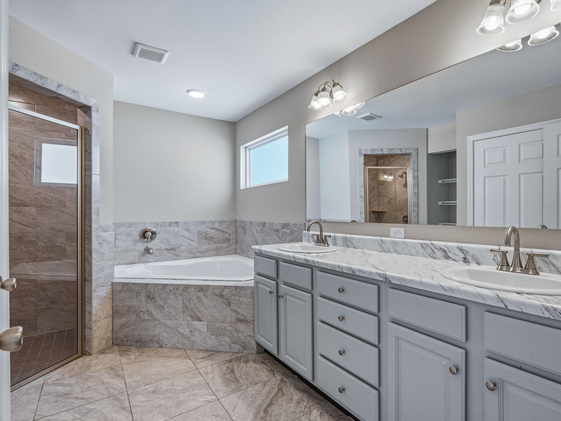 4561 RIVERS LANDING Drive