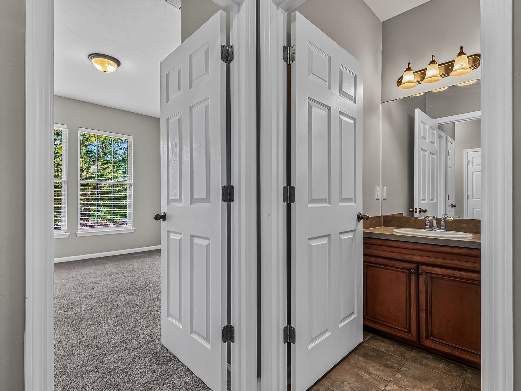 306 Pebble Pointe Court