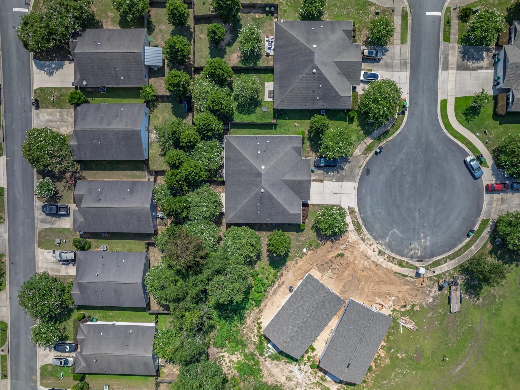 306 Pebble Pointe Court