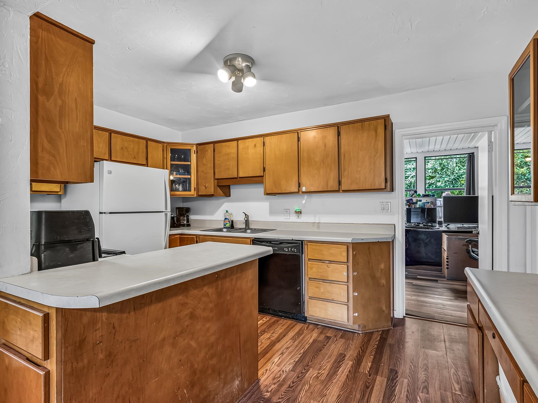 1601 Myrick Road