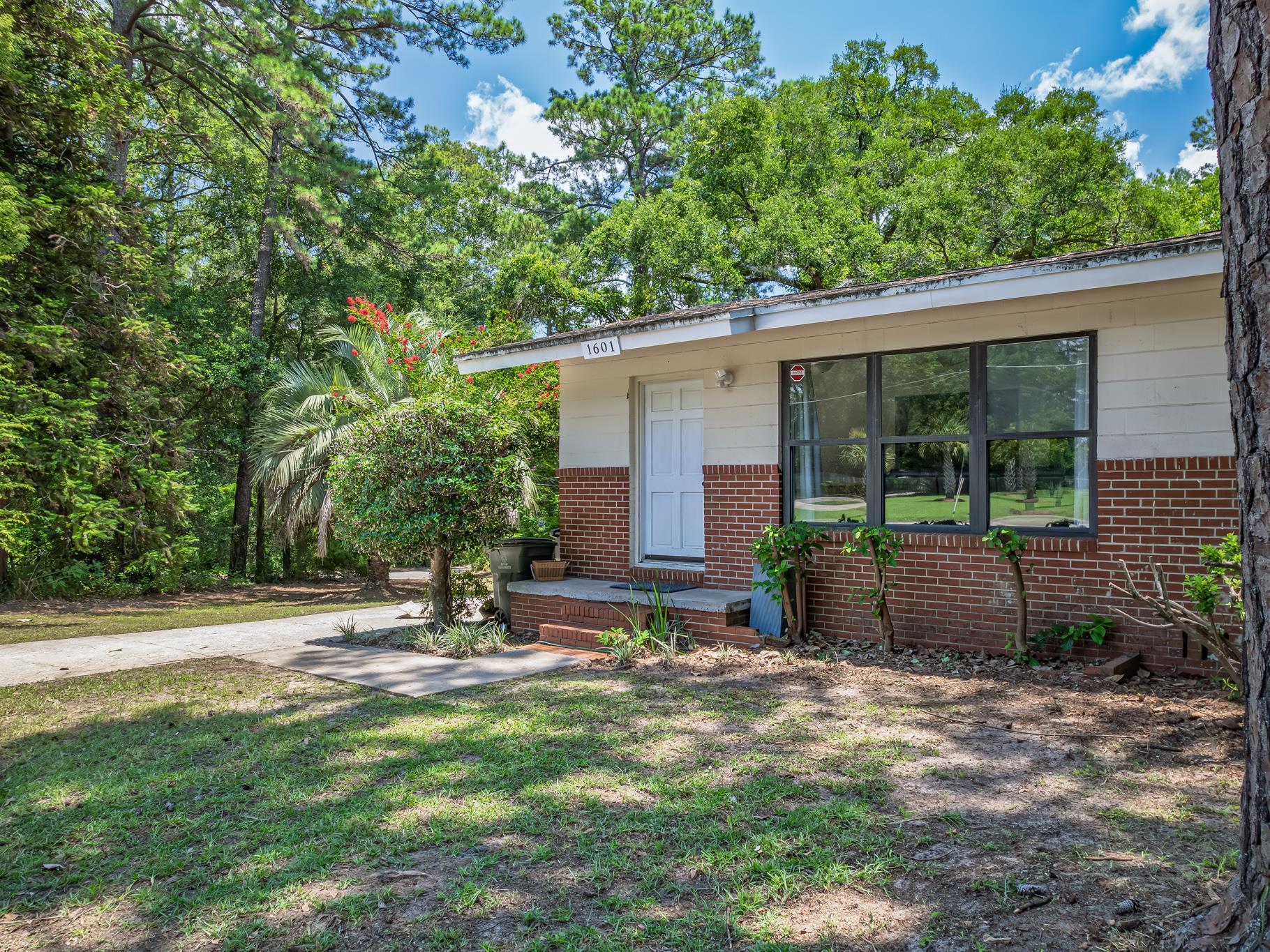 1601 Myrick Road