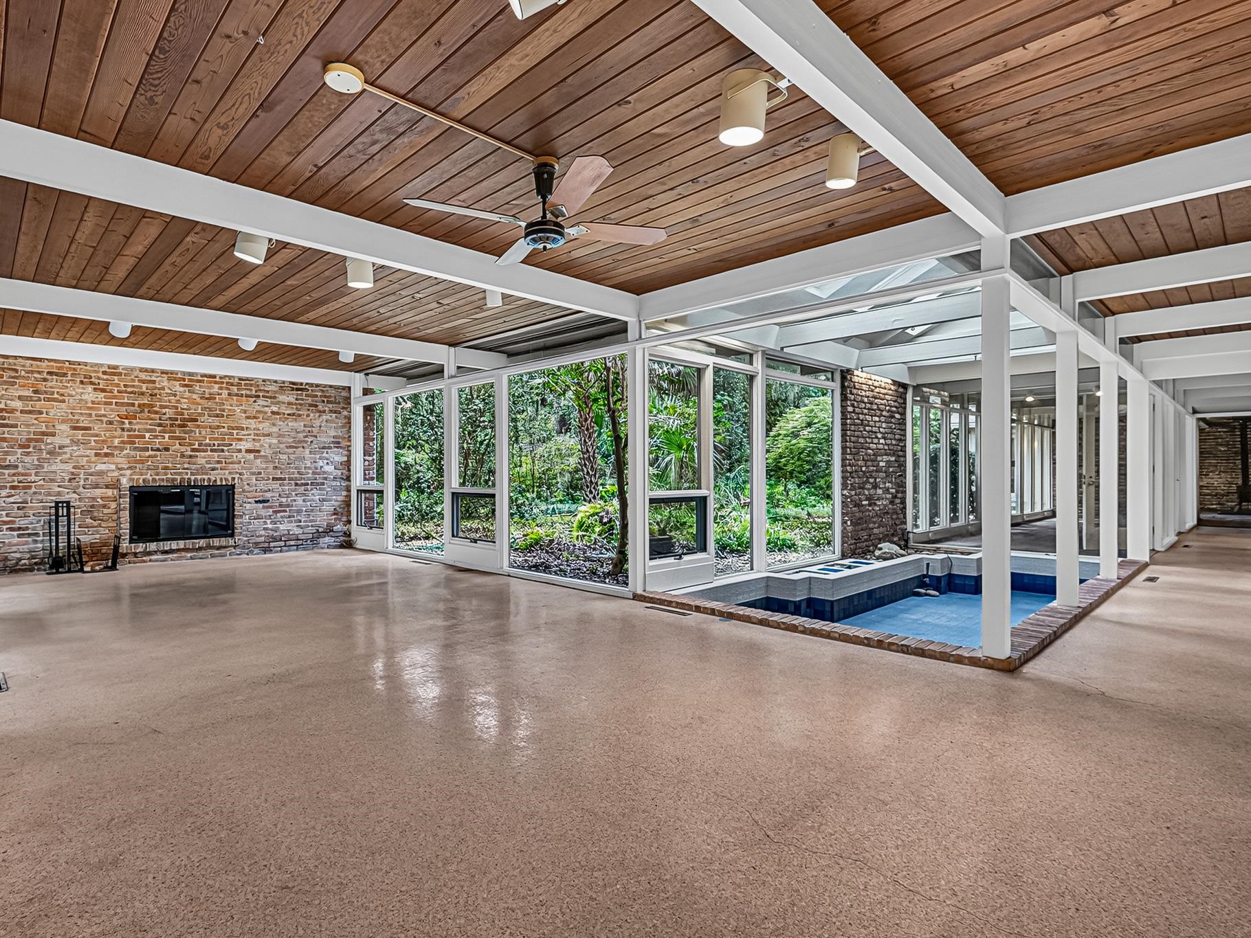 710 Waverly Road