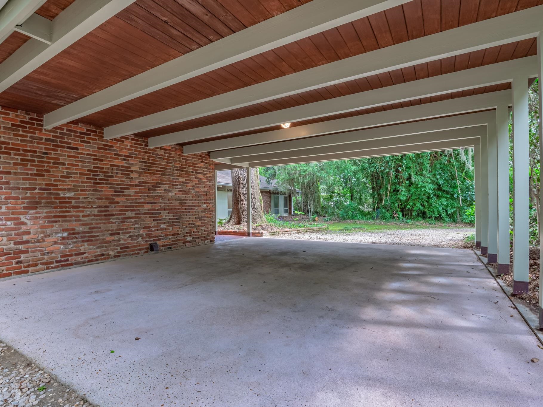 710 Waverly Road