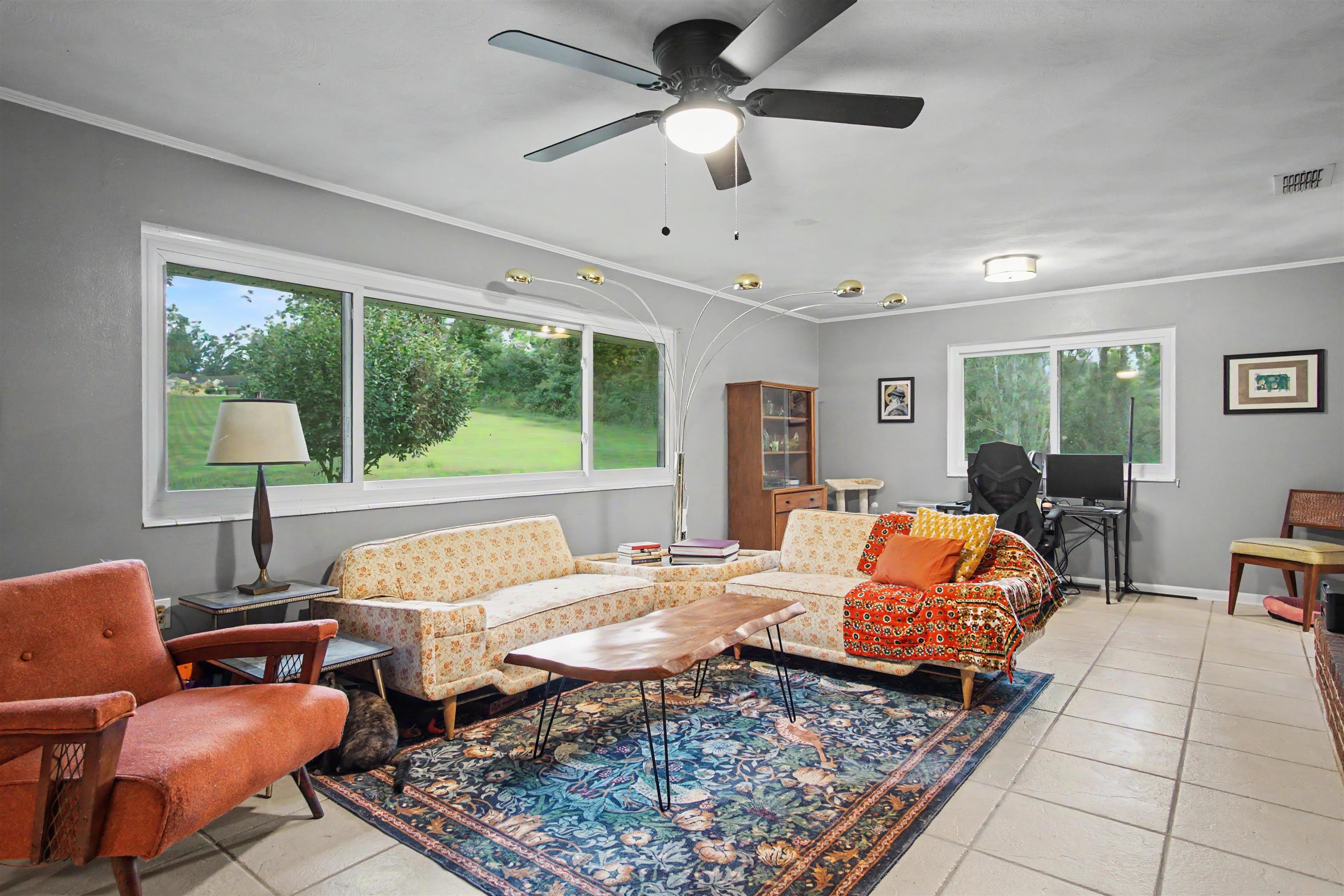 3232 Robinson Oak Drive