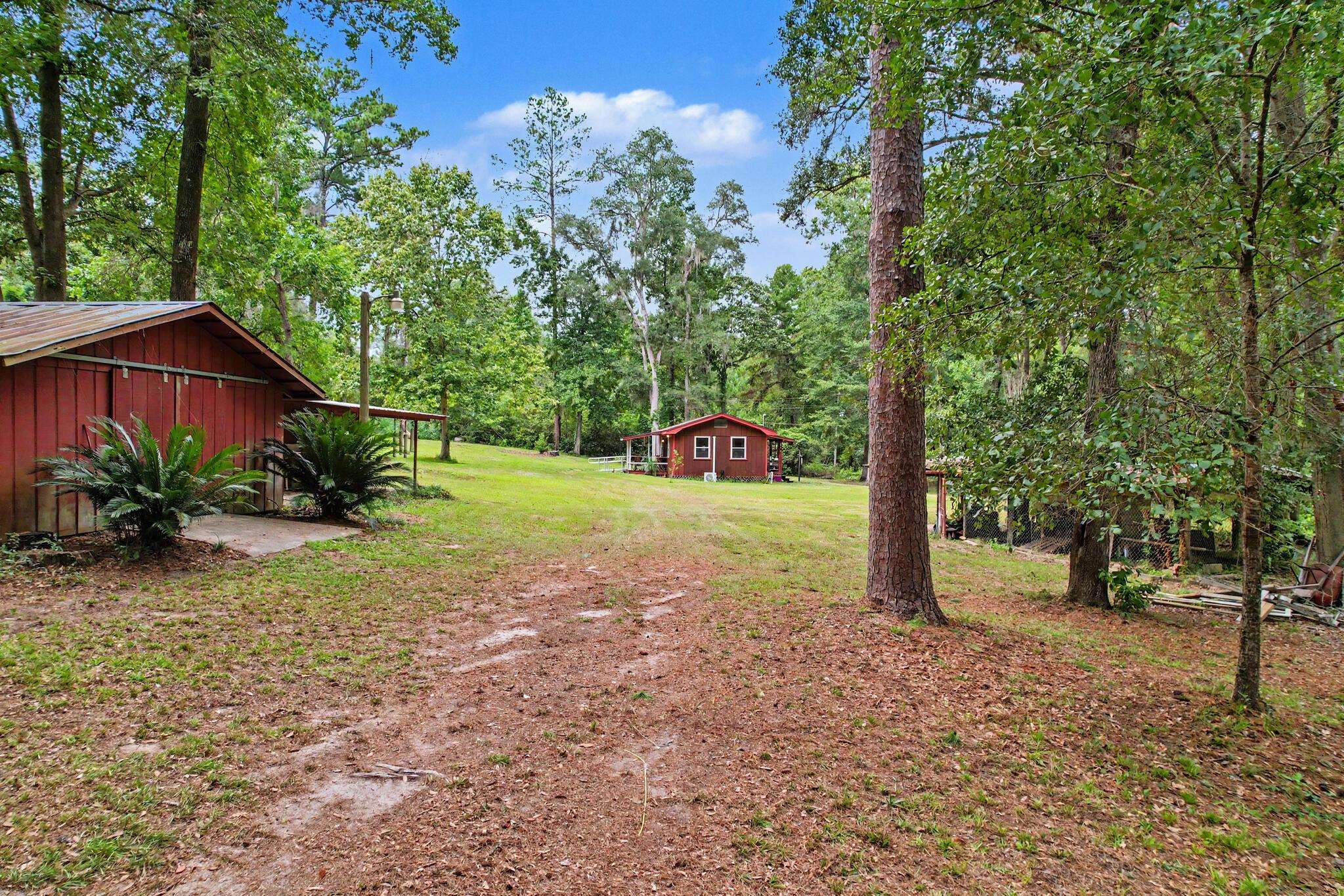 3232 Robinson Oak Drive