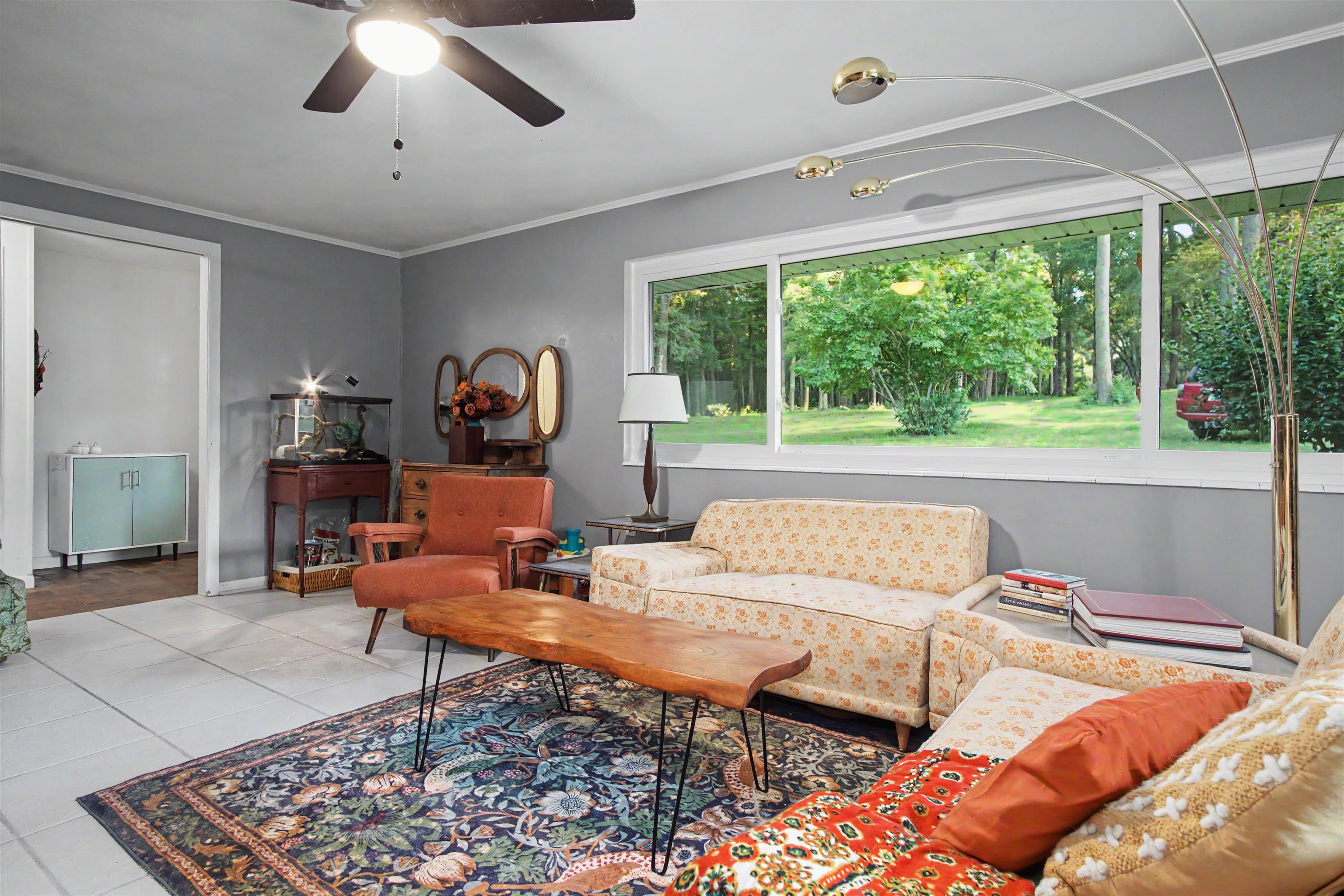 3232 Robinson Oak Drive