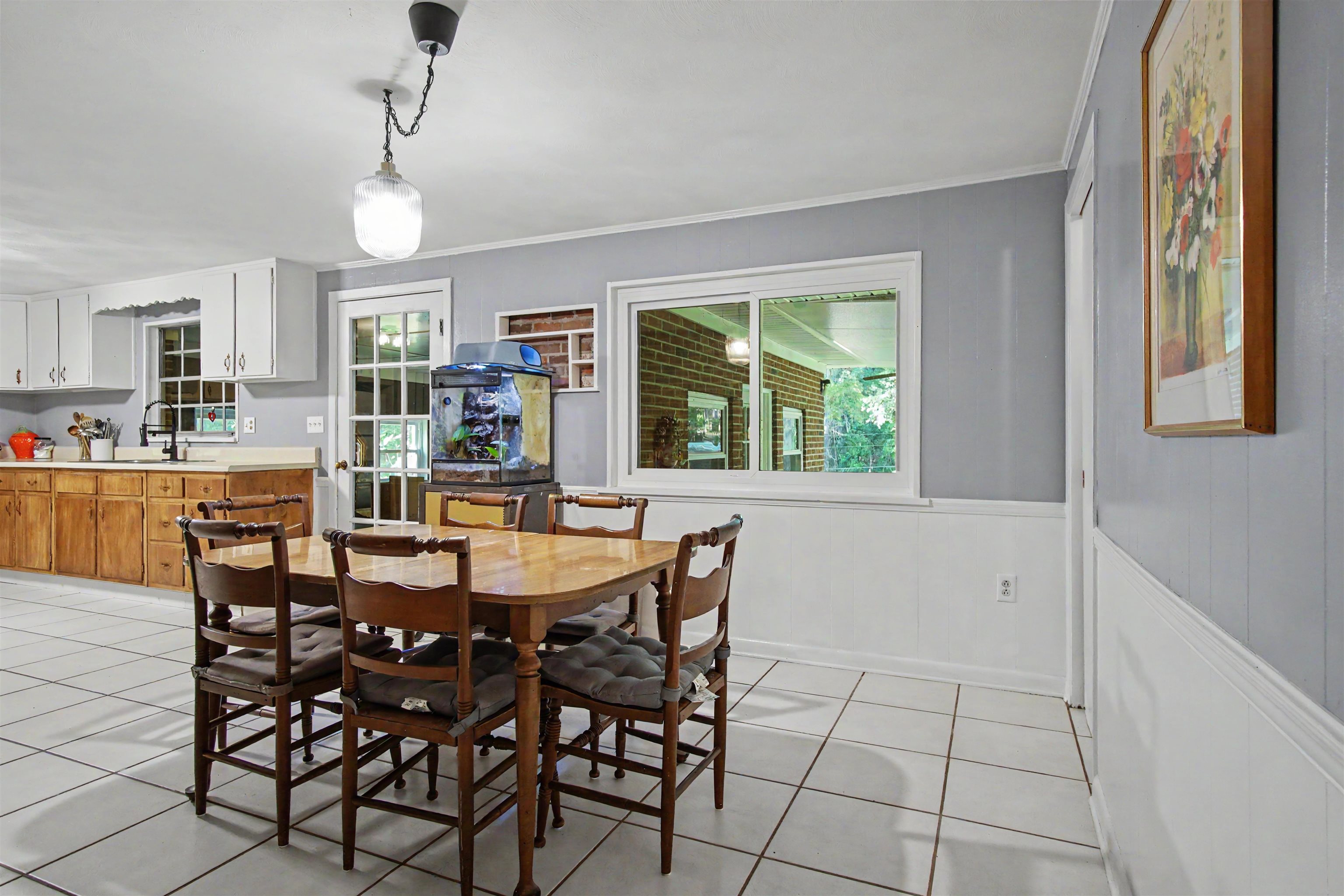 3232 Robinson Oak Drive