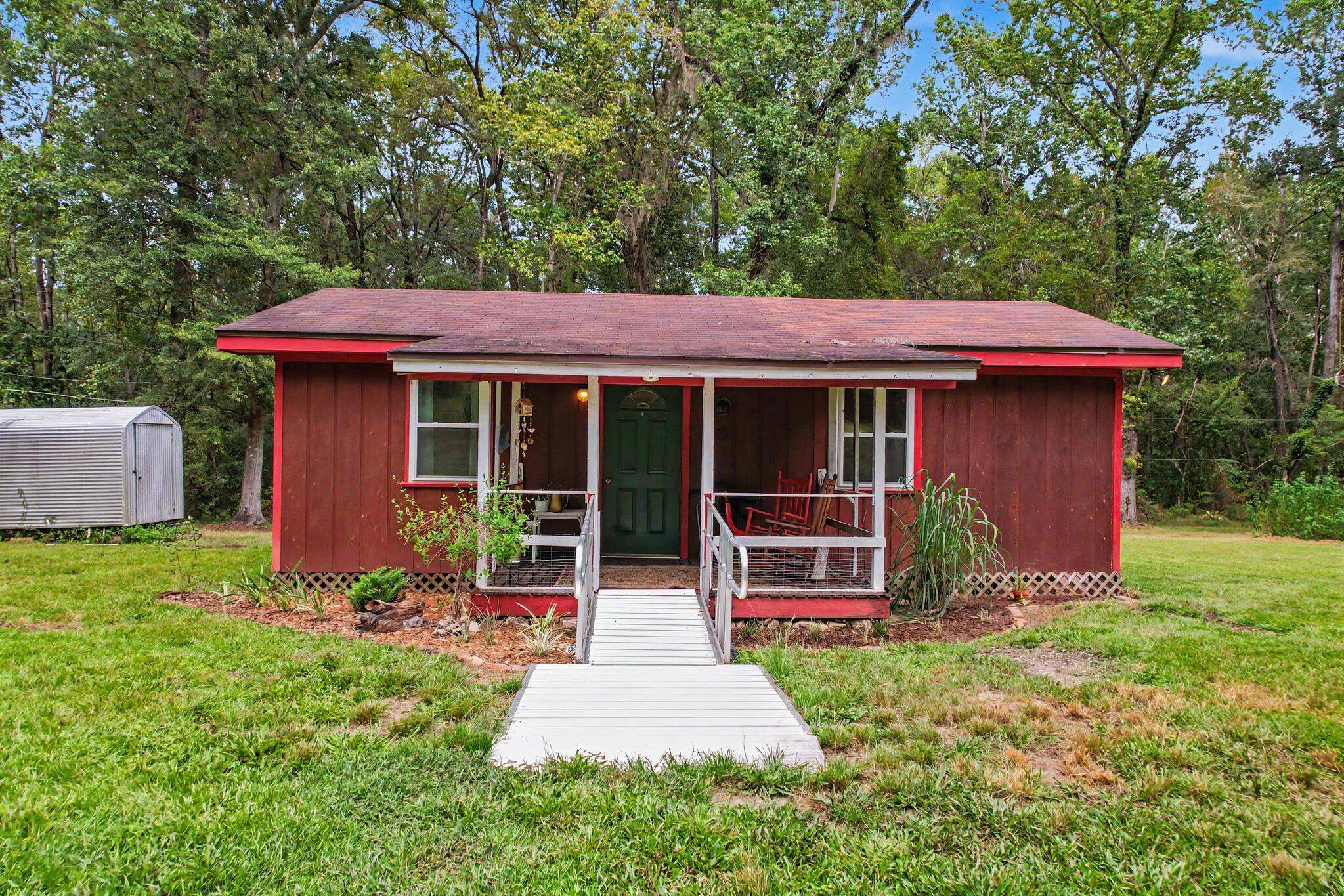 3232 Robinson Oak Drive