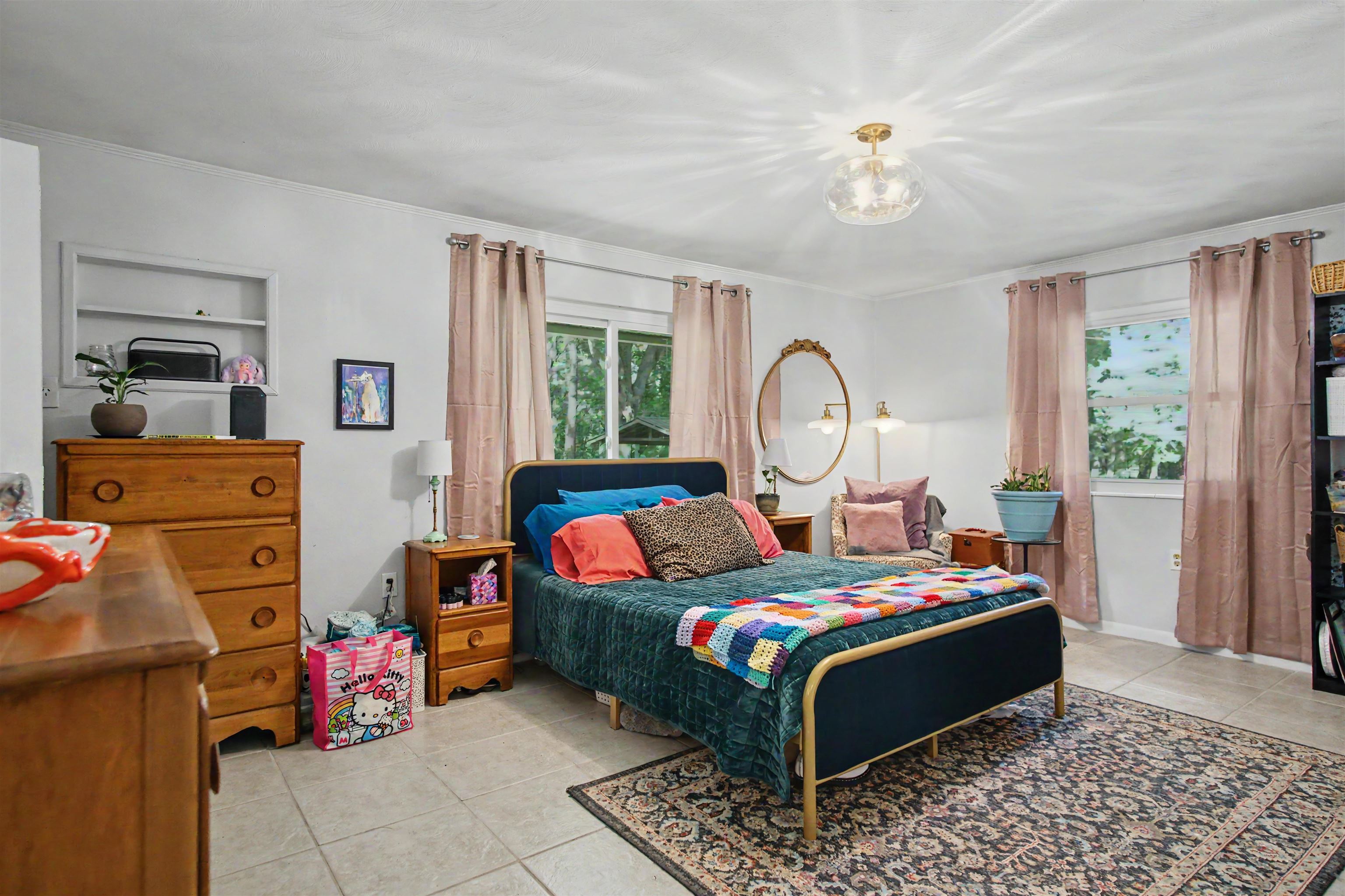 3232 Robinson Oak Drive