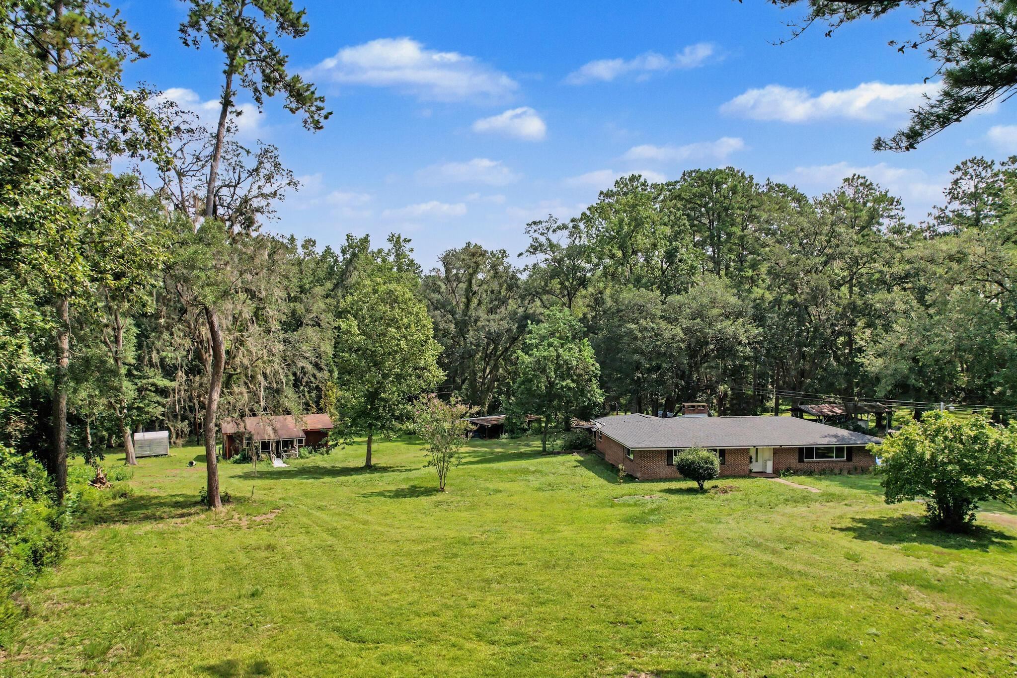 3232 Robinson Oak Drive