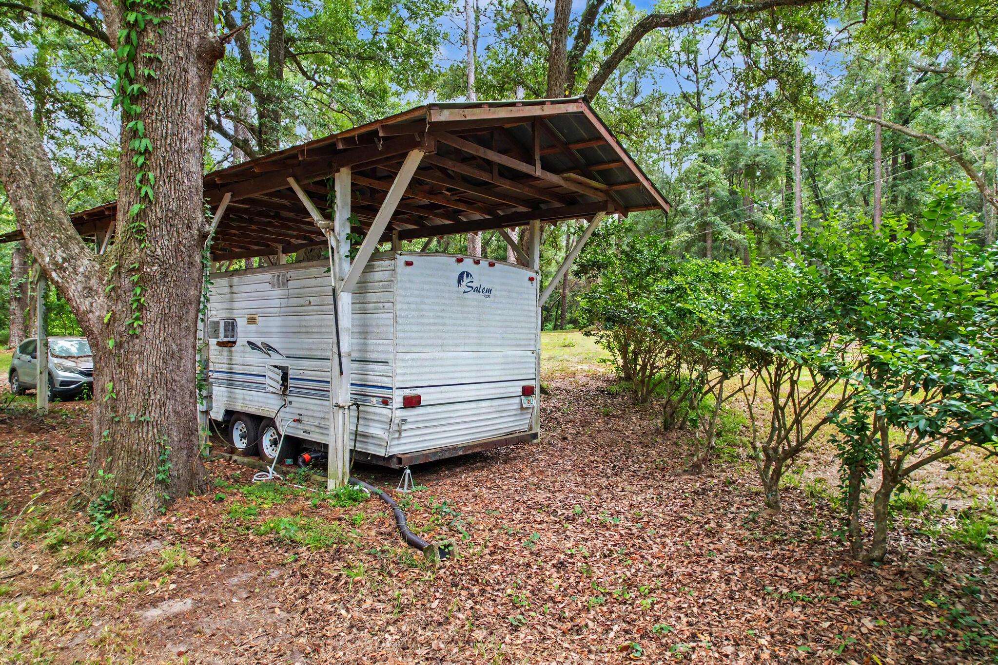 3232 Robinson Oak Drive