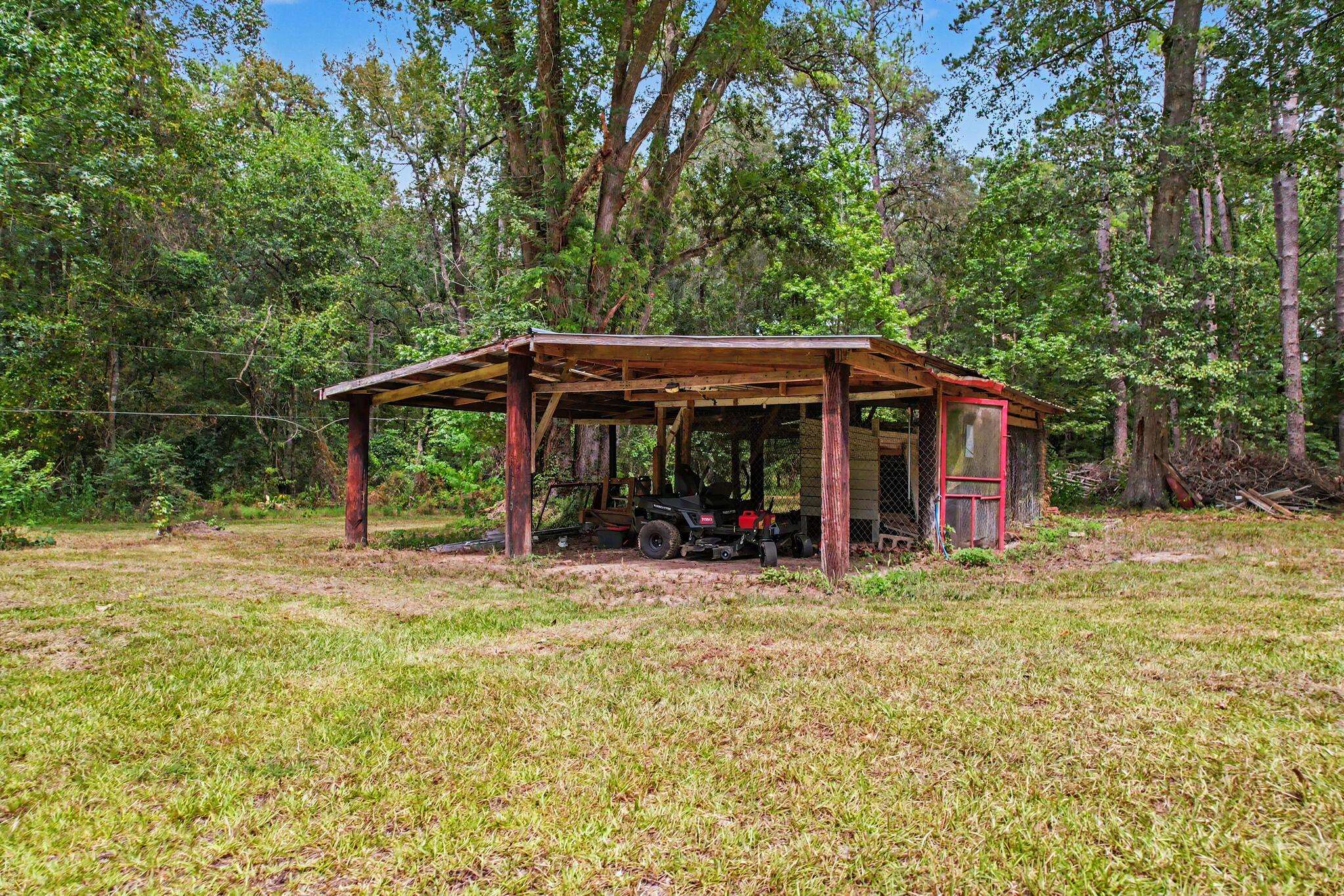 3232 Robinson Oak Drive