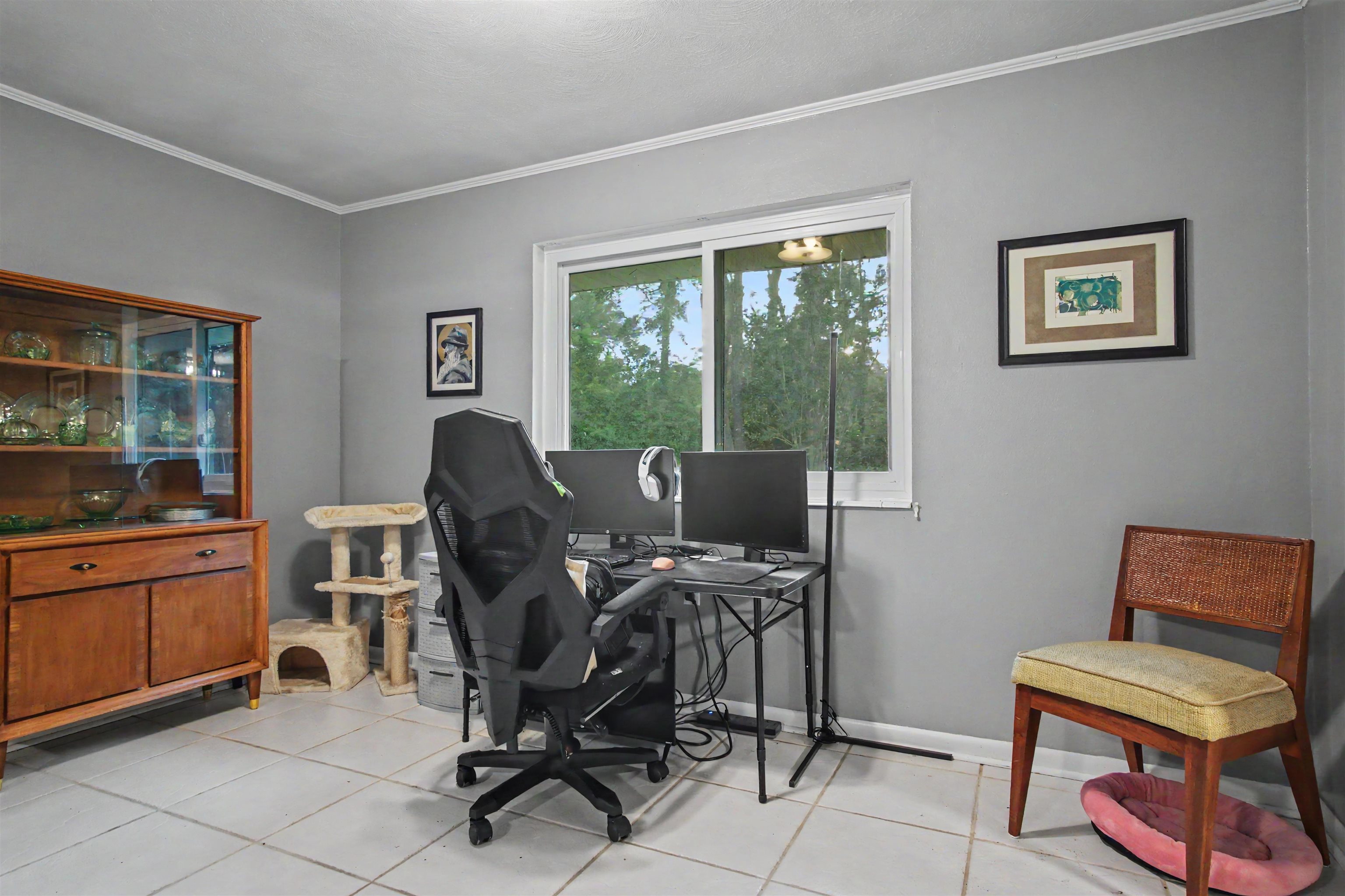 3232 Robinson Oak Drive