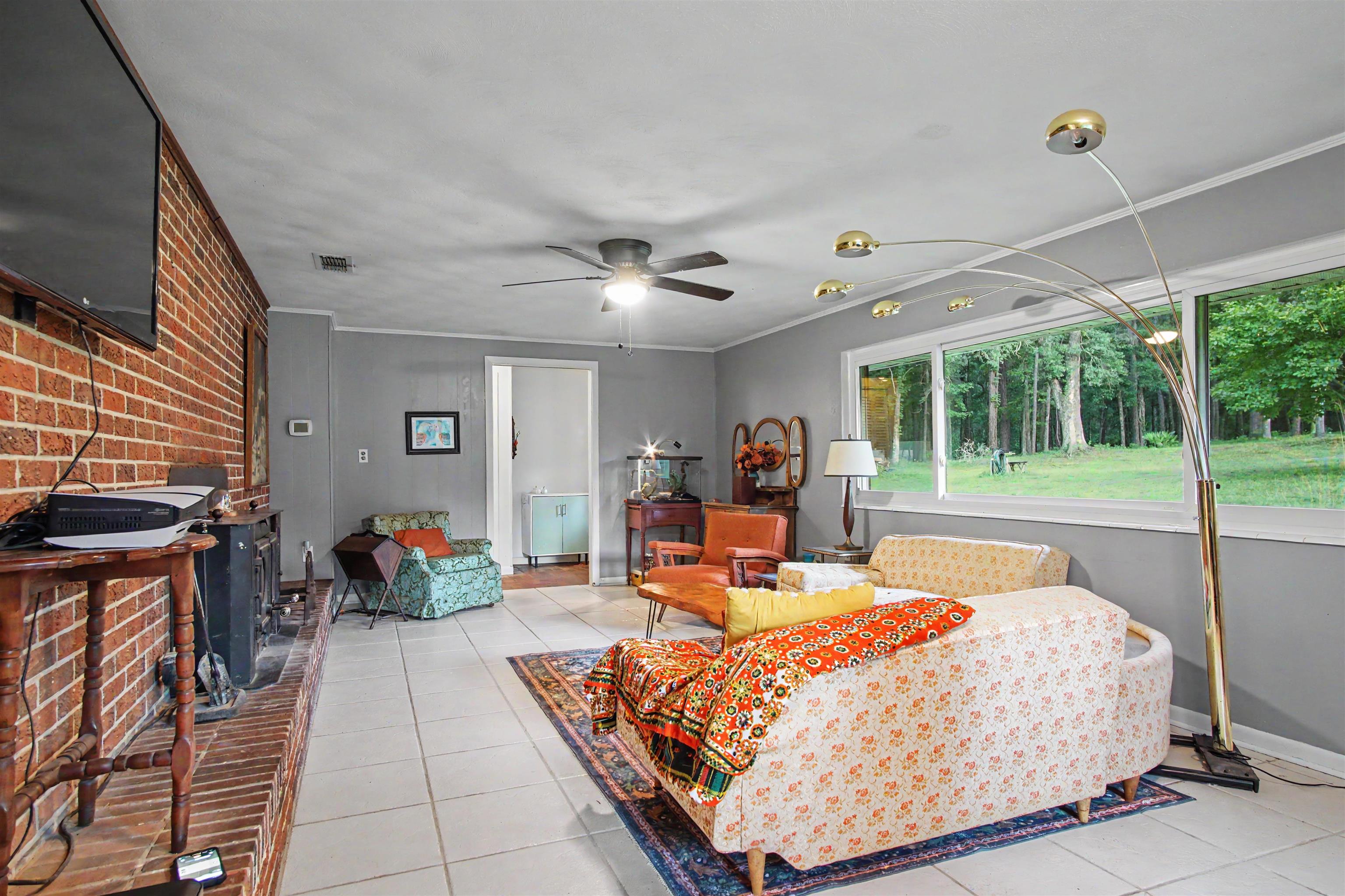3232 Robinson Oak Drive