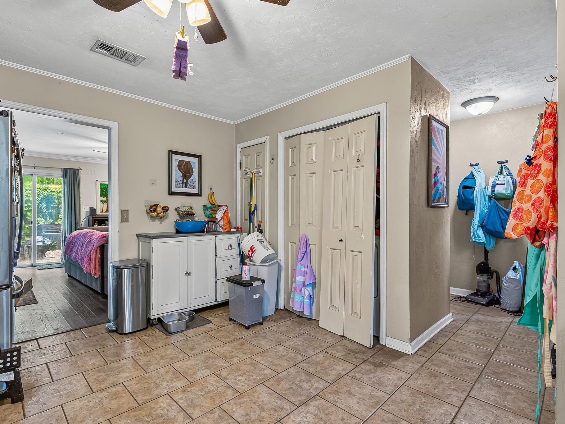 1301 Cross Creek Circle