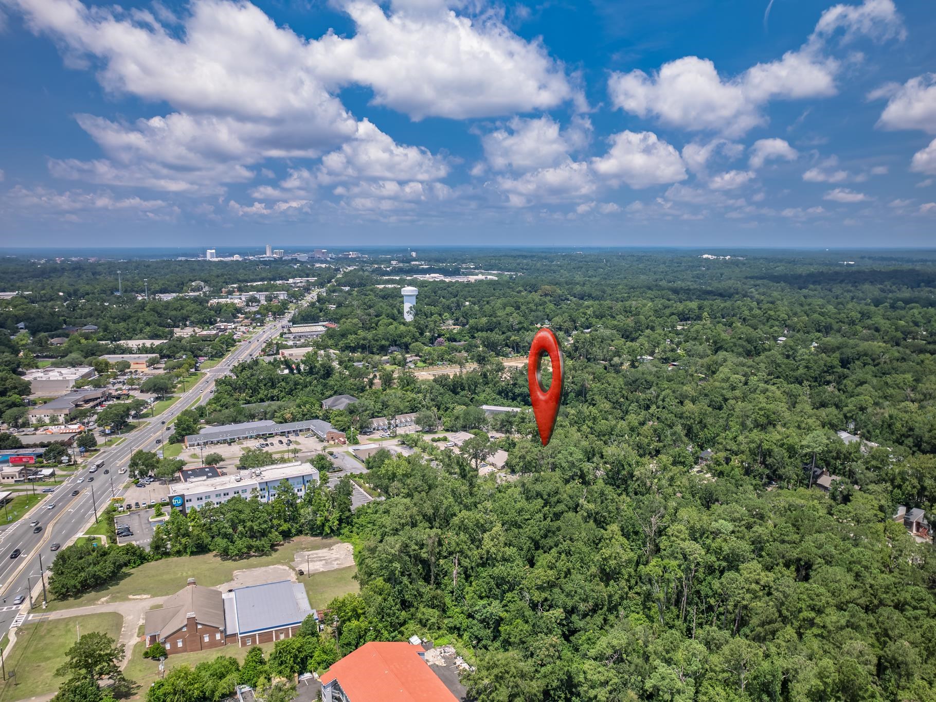 1301 Cross Creek Circle