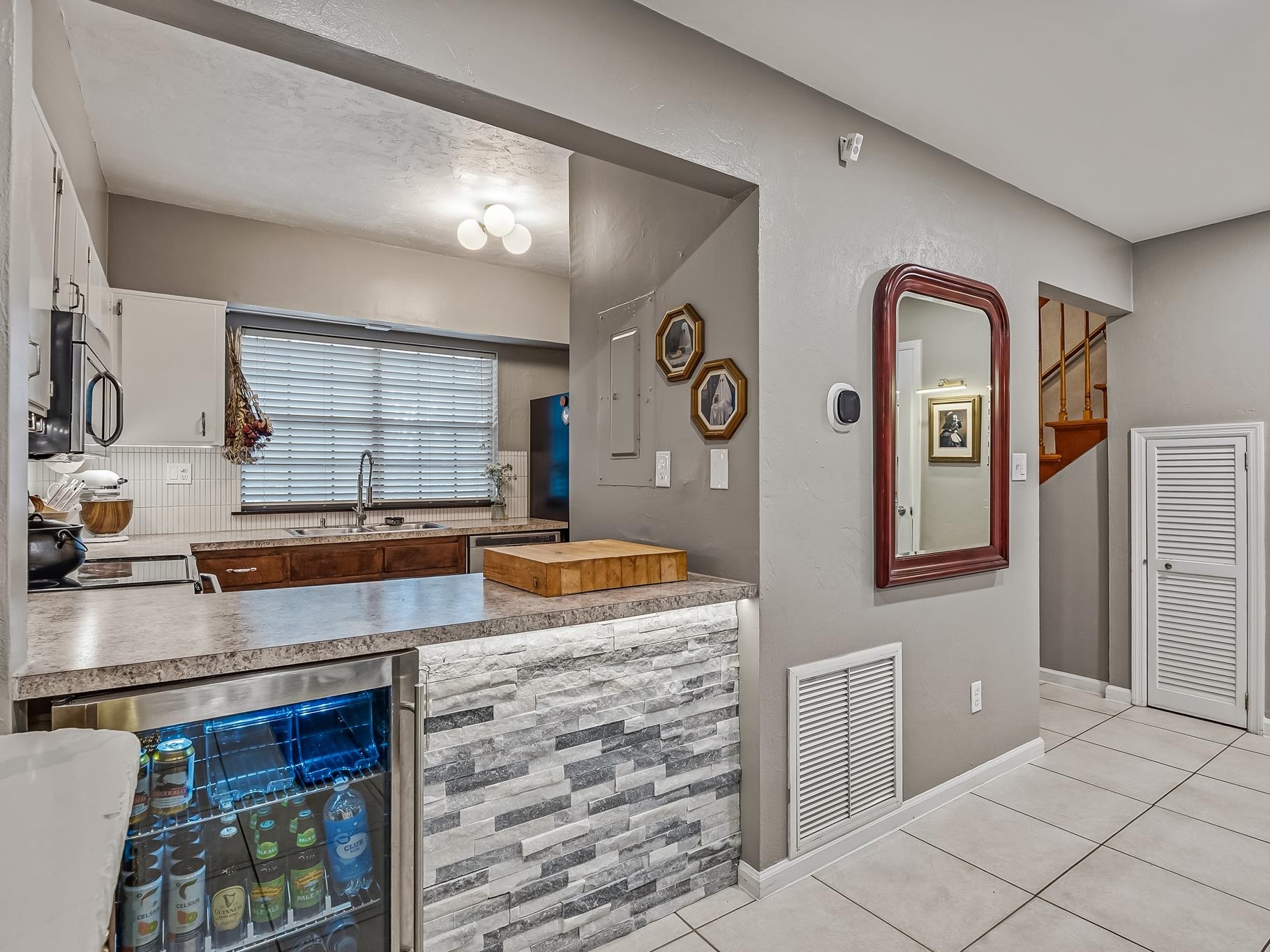 1820 Larette Drive