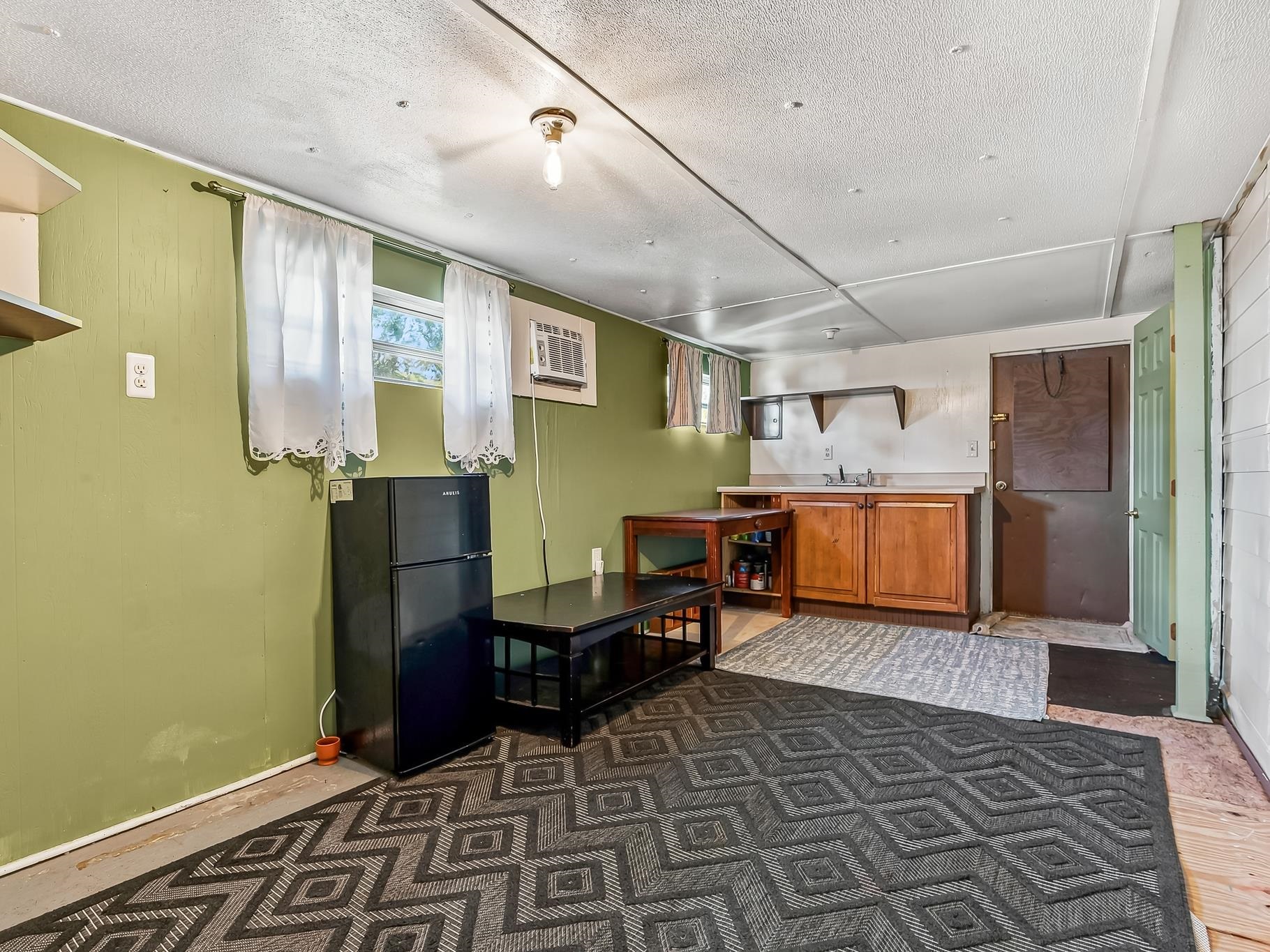 1809 DEERTREE Drive