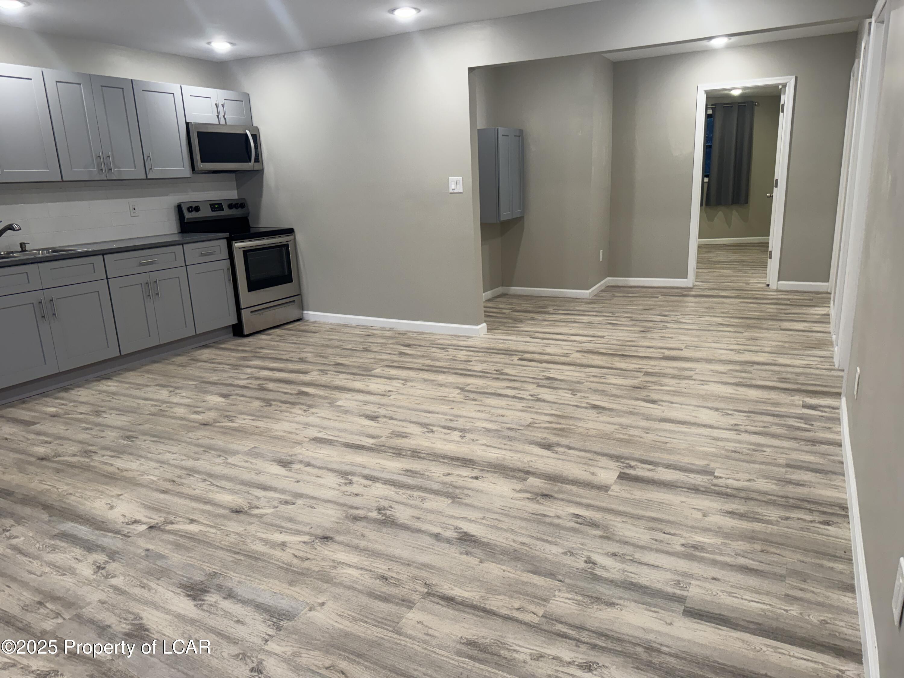 14 Noxen Road Unit: 1