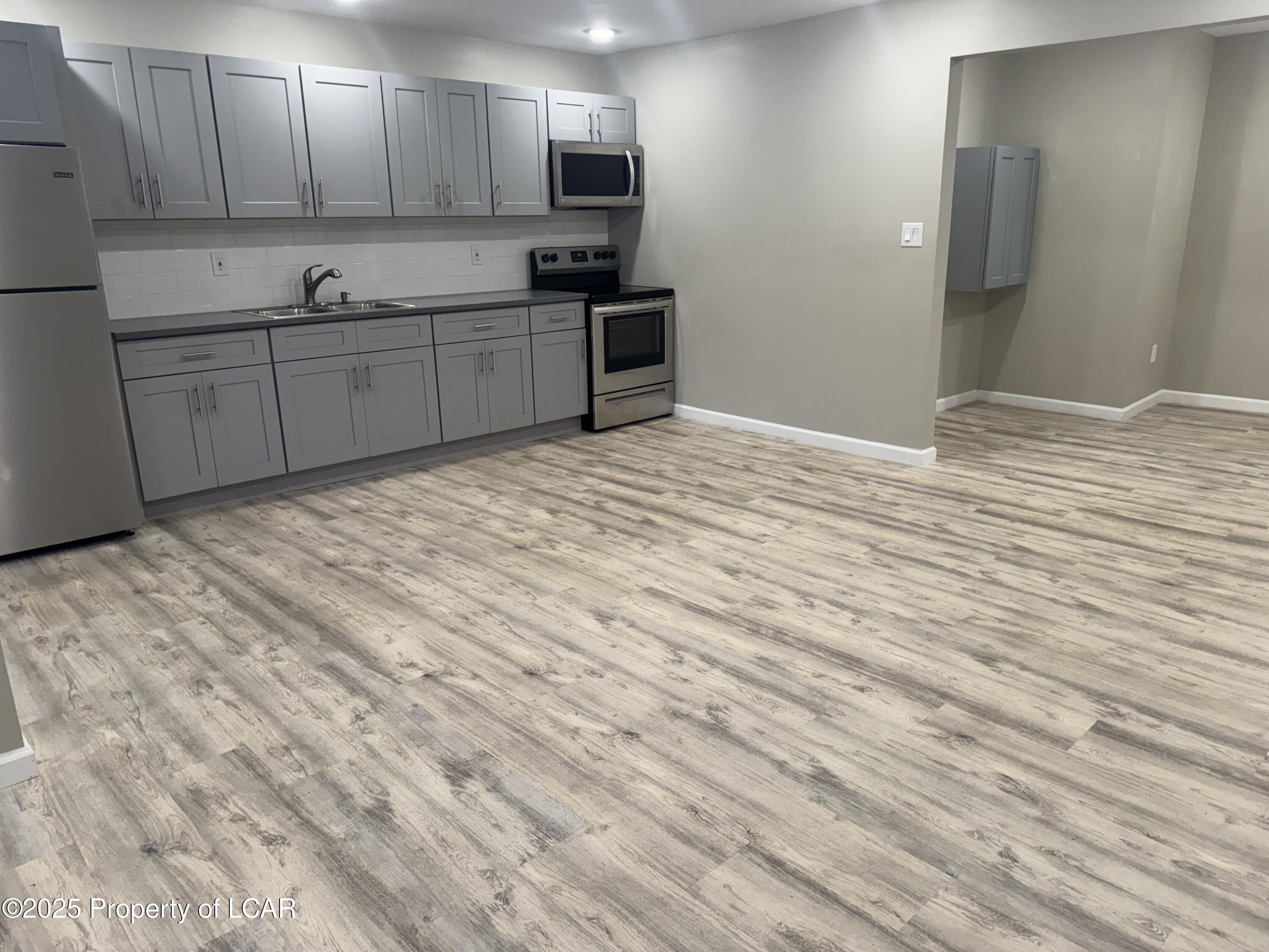 14 Noxen Road Unit: 1